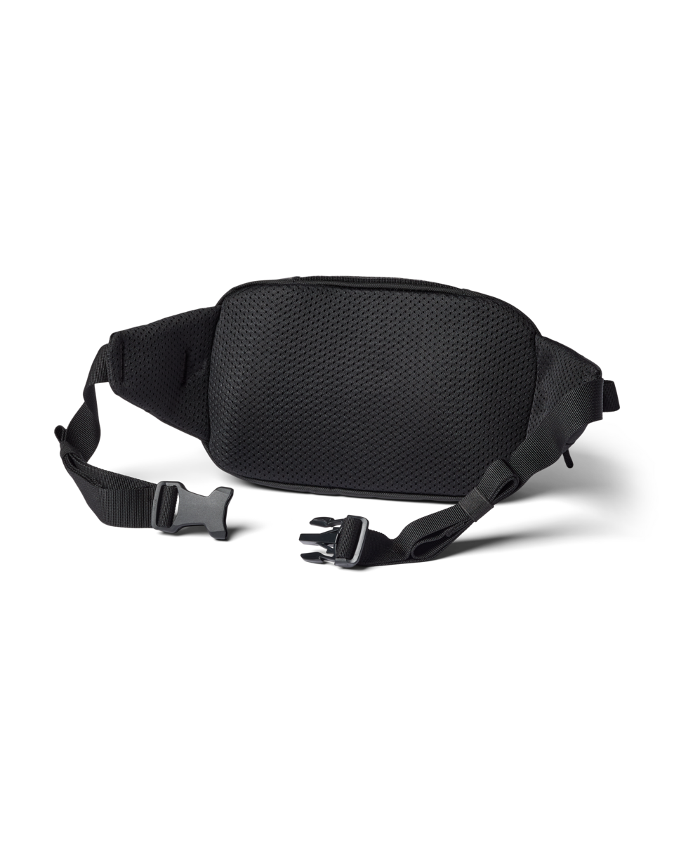 Cotopaxi Allpa X 1.5L Hip Pack in Black — back view