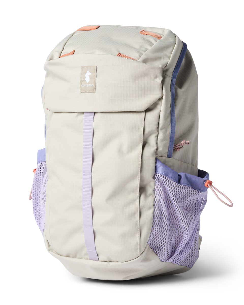 Cotopaxi Clase 28L Daypack in Mineral — front view
