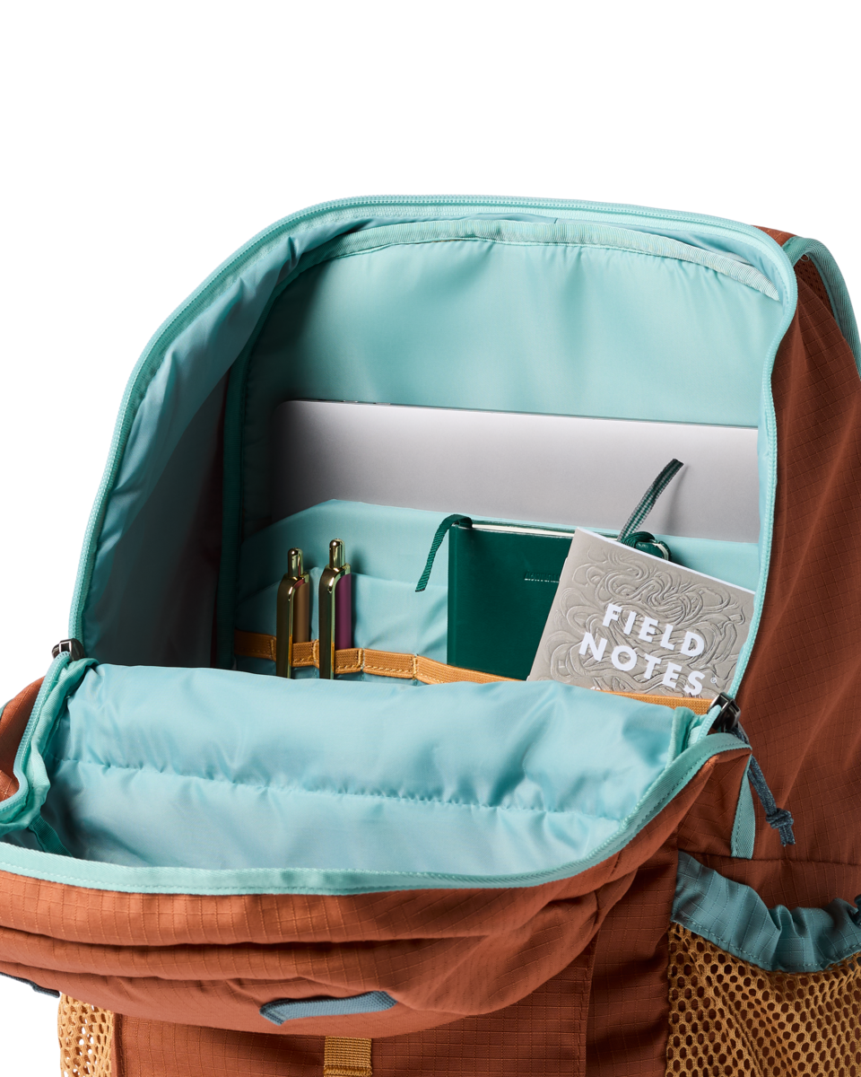 Cotopaxi Clase 28L Daypack in Whiskey — interior view