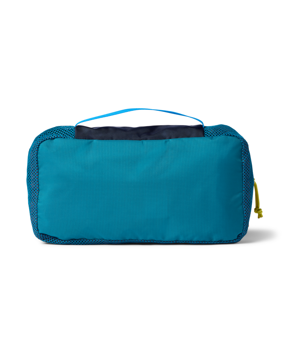Cotopaxi Cubo 3L Travel Cube in Del Día — back view