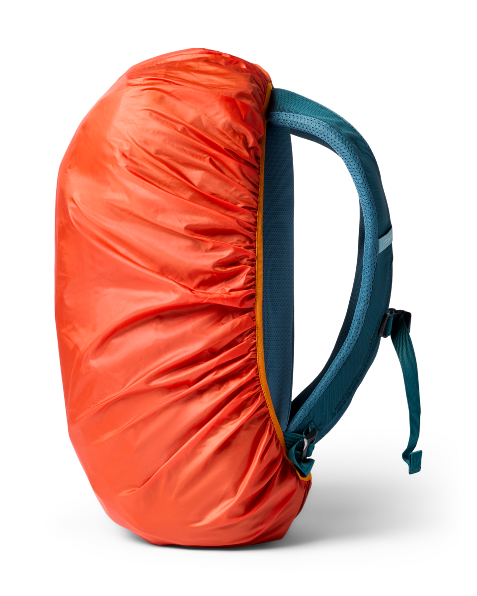 Cotopaxi Seco 25L Rain Cover in Canyon — angle view 3