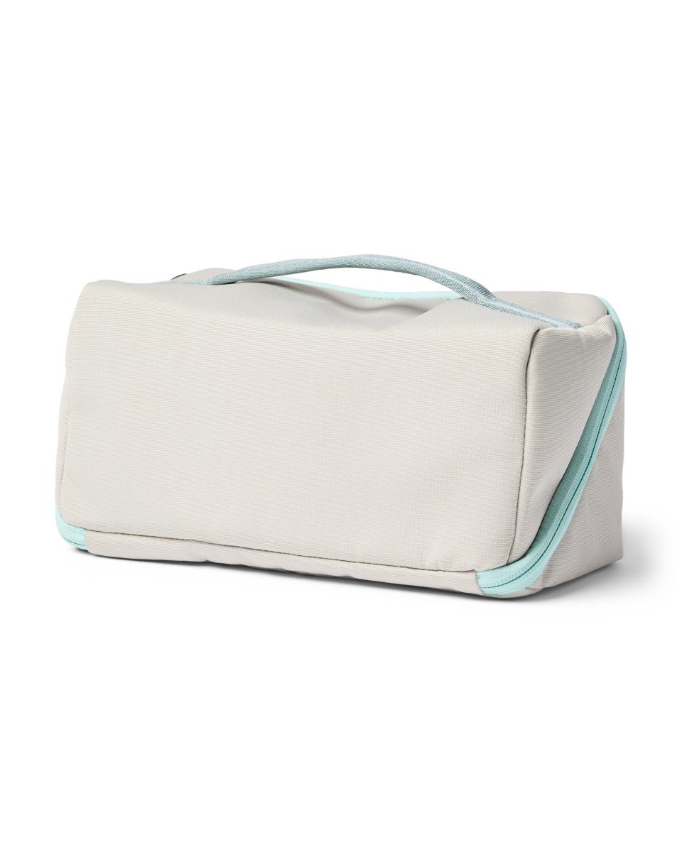 Cotopaxi Viaje Toiletry Kit in Mineral — back view