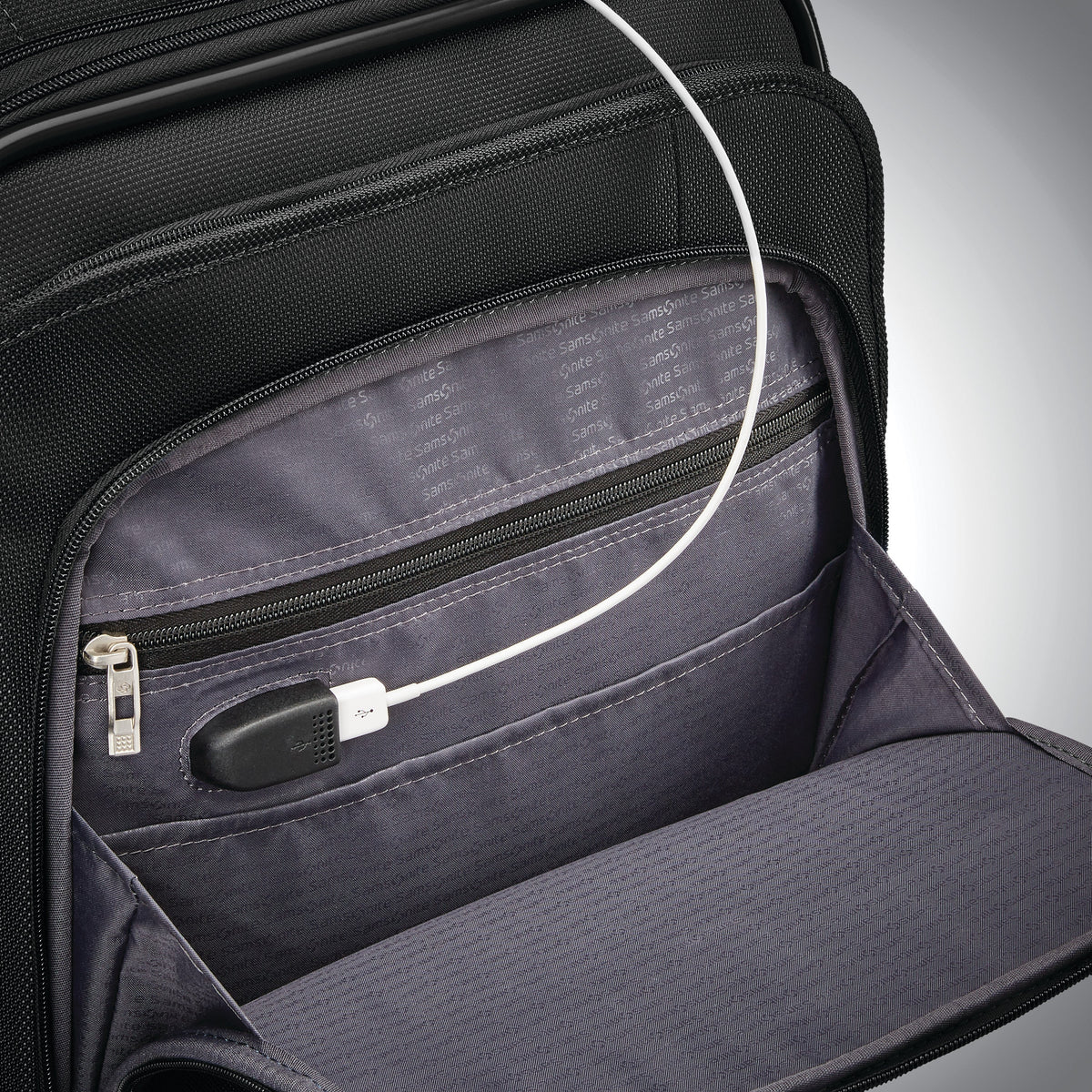 Samsonite Insignis Carry On Expandable Spinner in Black — detail view