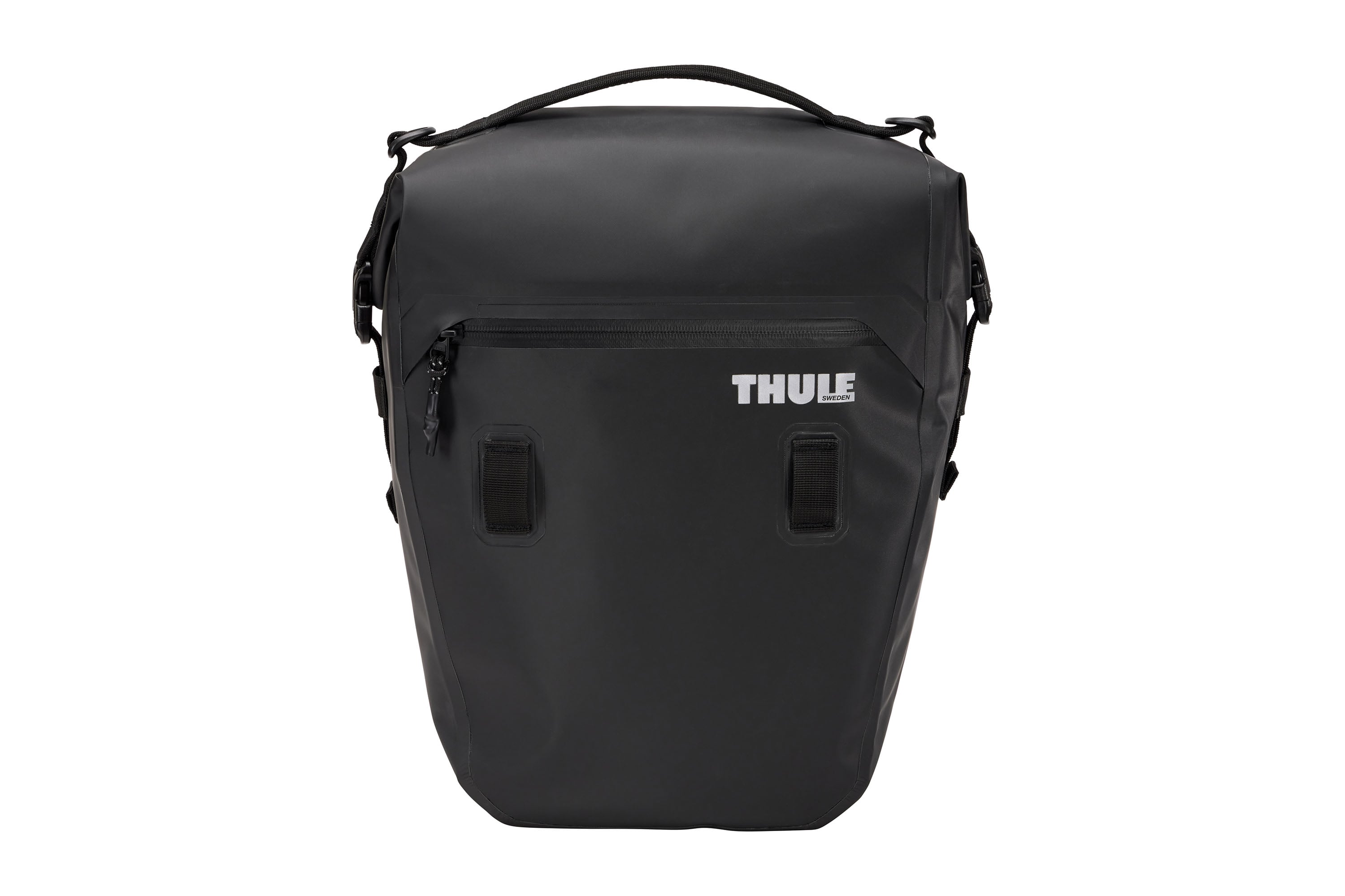 Thule Shield Pannier 22L in Black — angle view 5 # color_Black