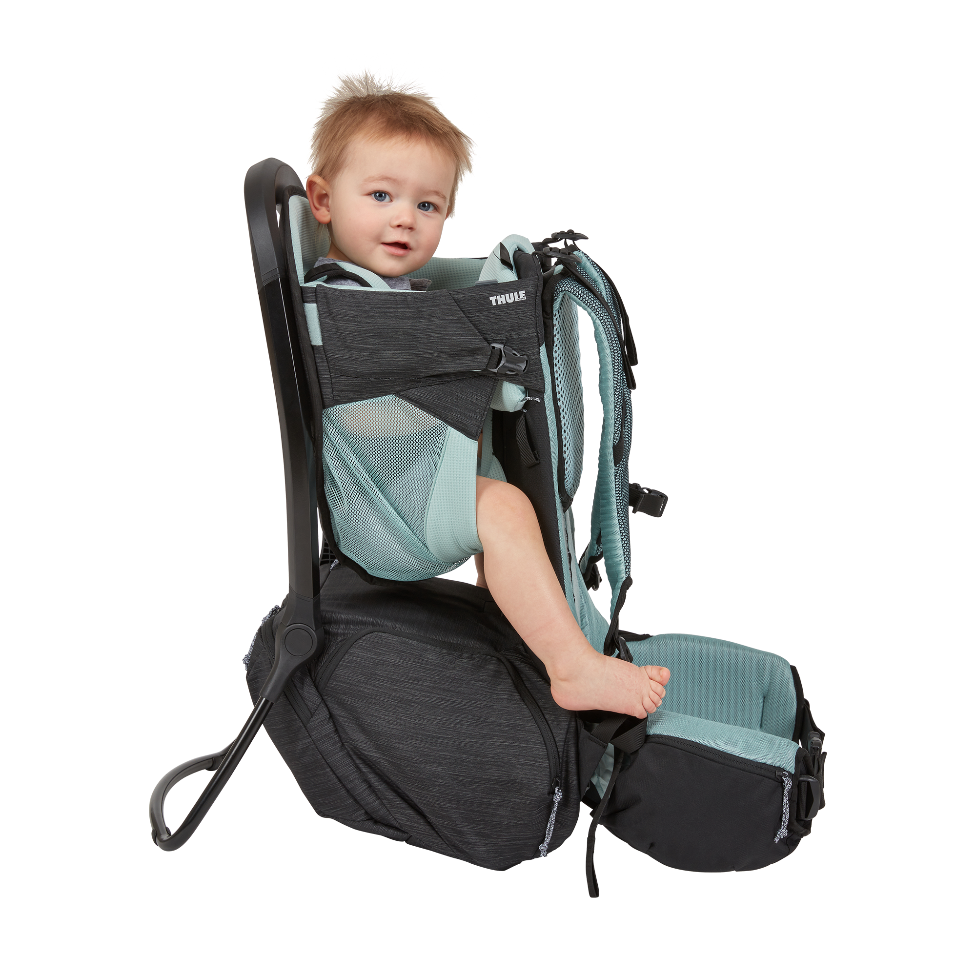 Thule Sapling in Black — lifestyle # color_Black