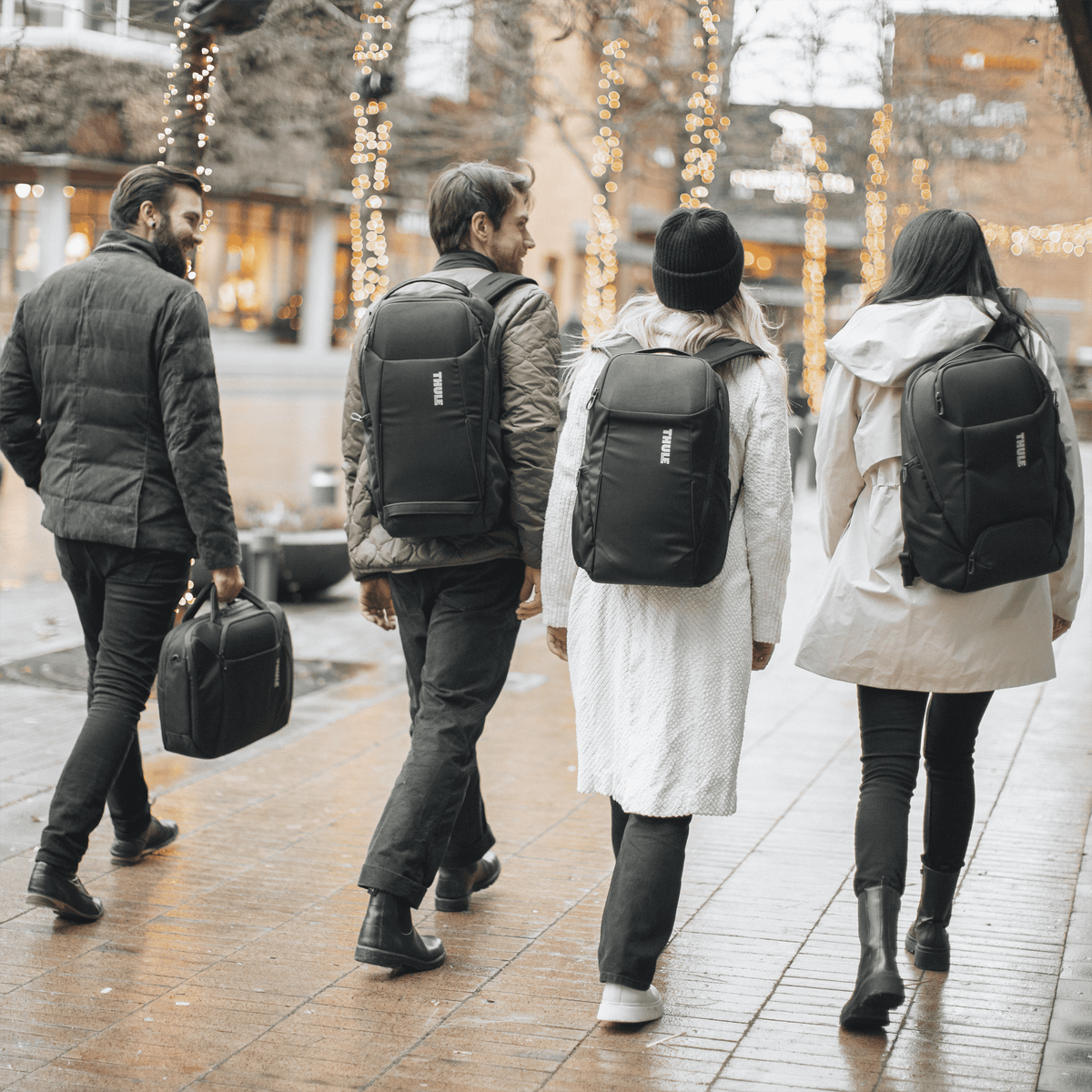 Thule Accent Backpack 23L in Black — lifestyle 3