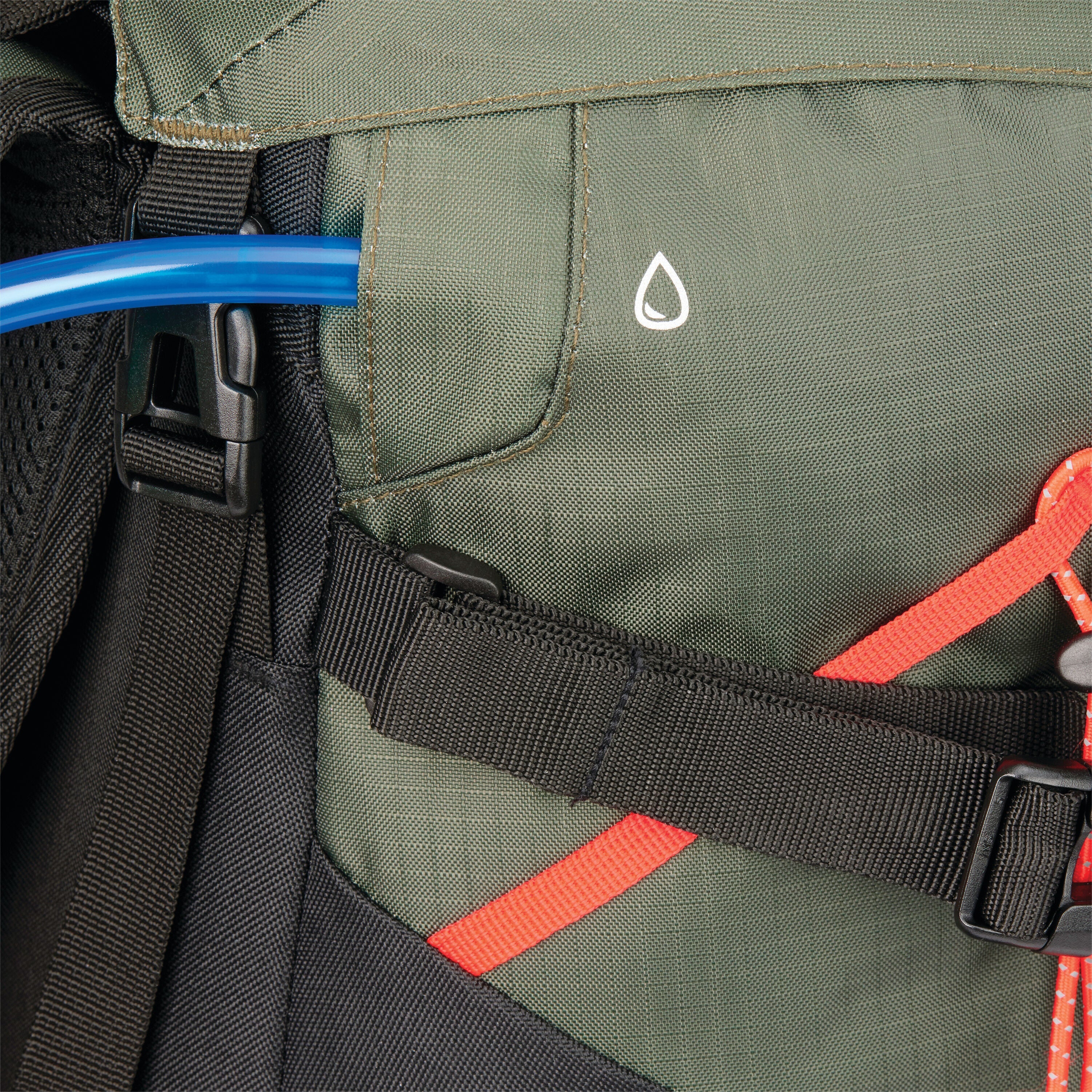 High Sierra Pathway 2.0 60L Backpack in Forest Green Black — angle view 4