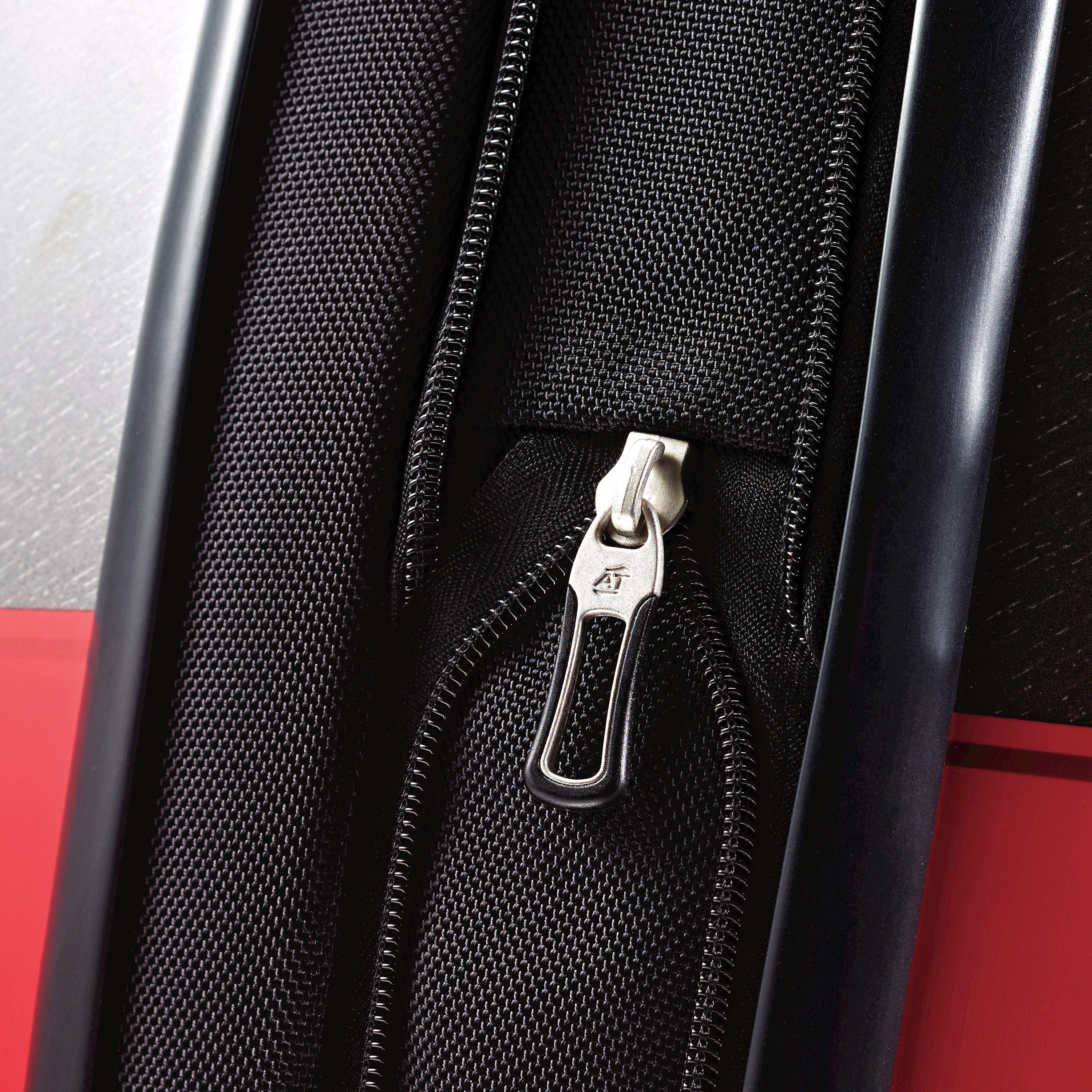 American Tourister Disney 21" Hardside Spinner, view 6