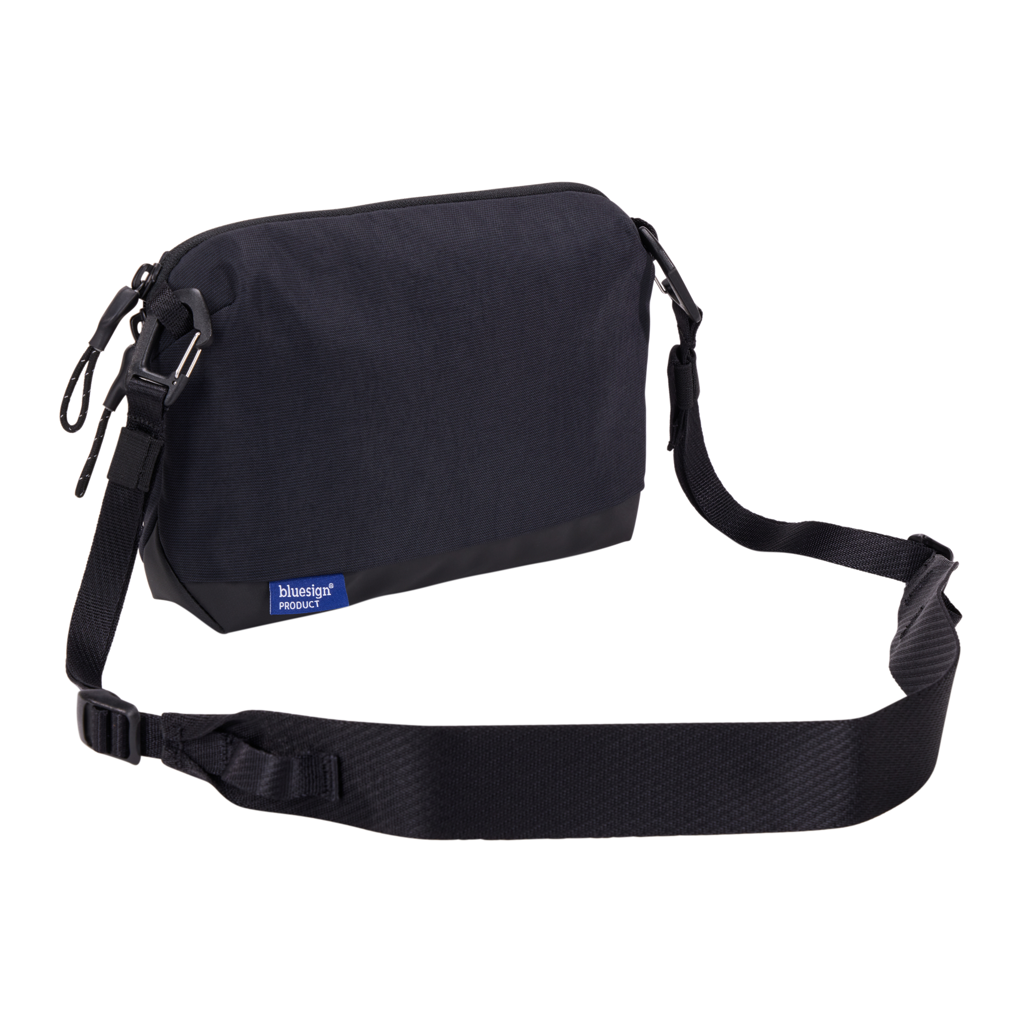 Thule Paramount Crossbody 2L in Black — angle view 3 # color_Black