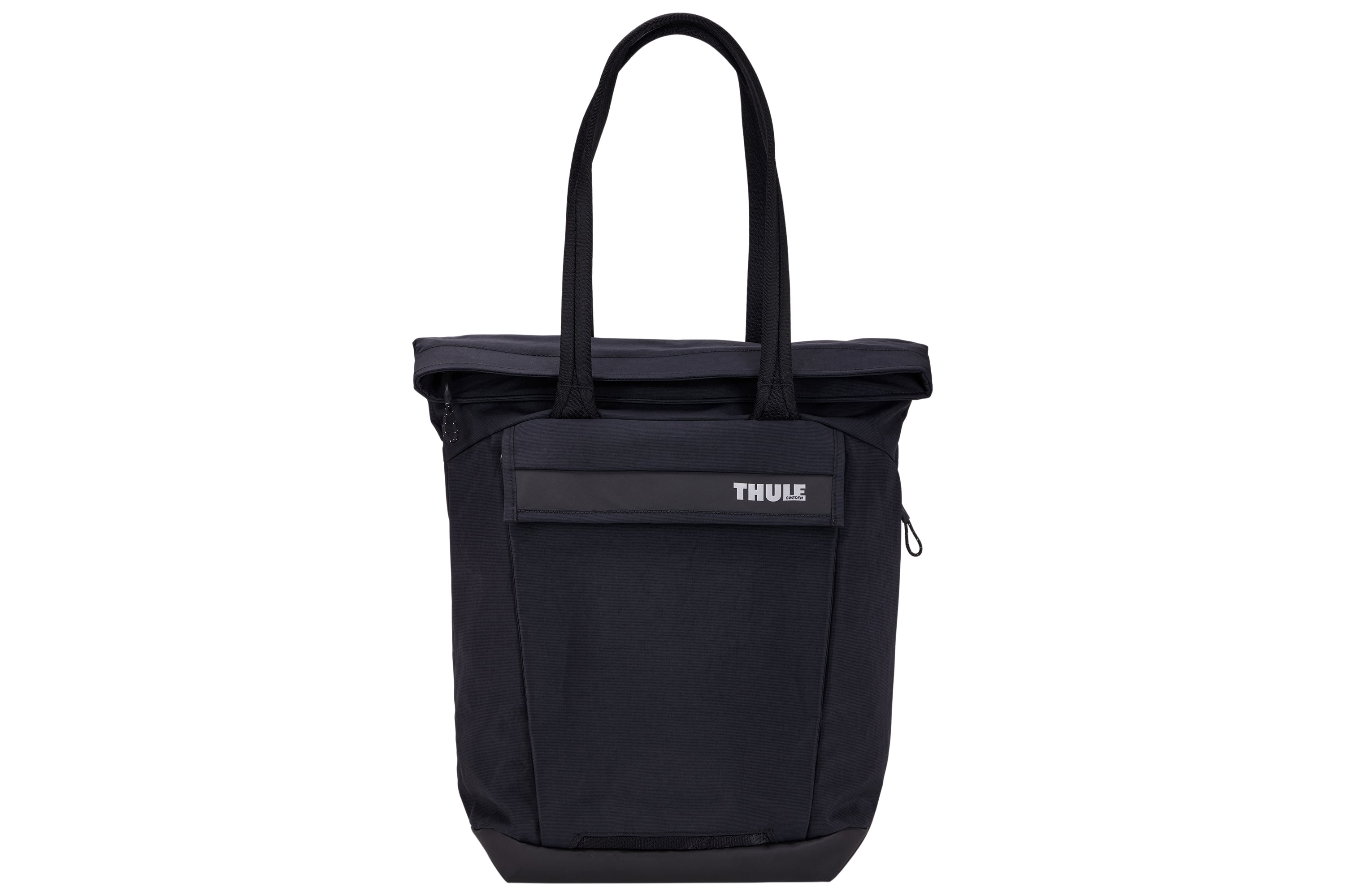 Thule Paramount Tote 22L in Black — front view # color_Black