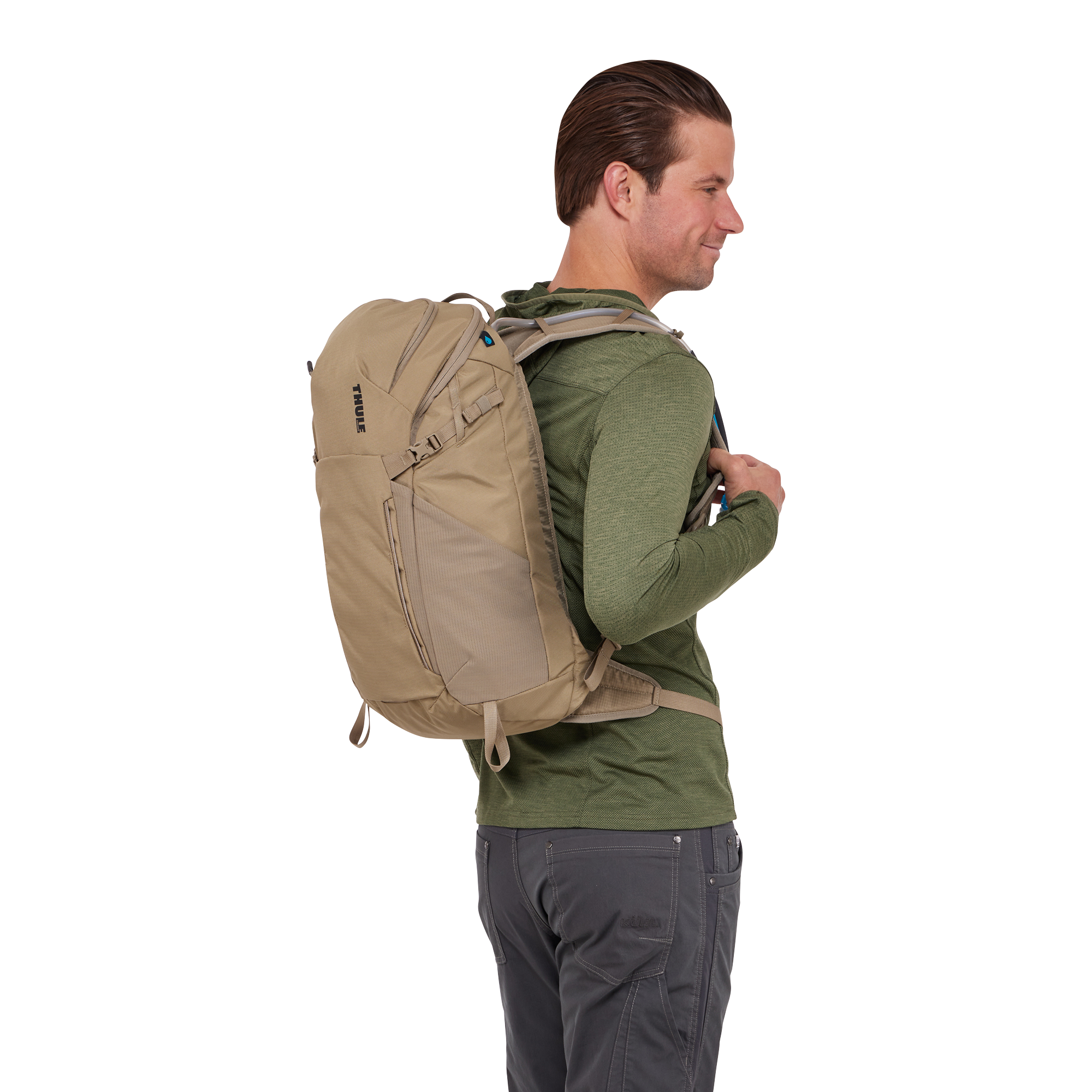 Thule AllTrail Hydration Pack 22L in Faded Khaki — lifestyle # color_Faded Khaki