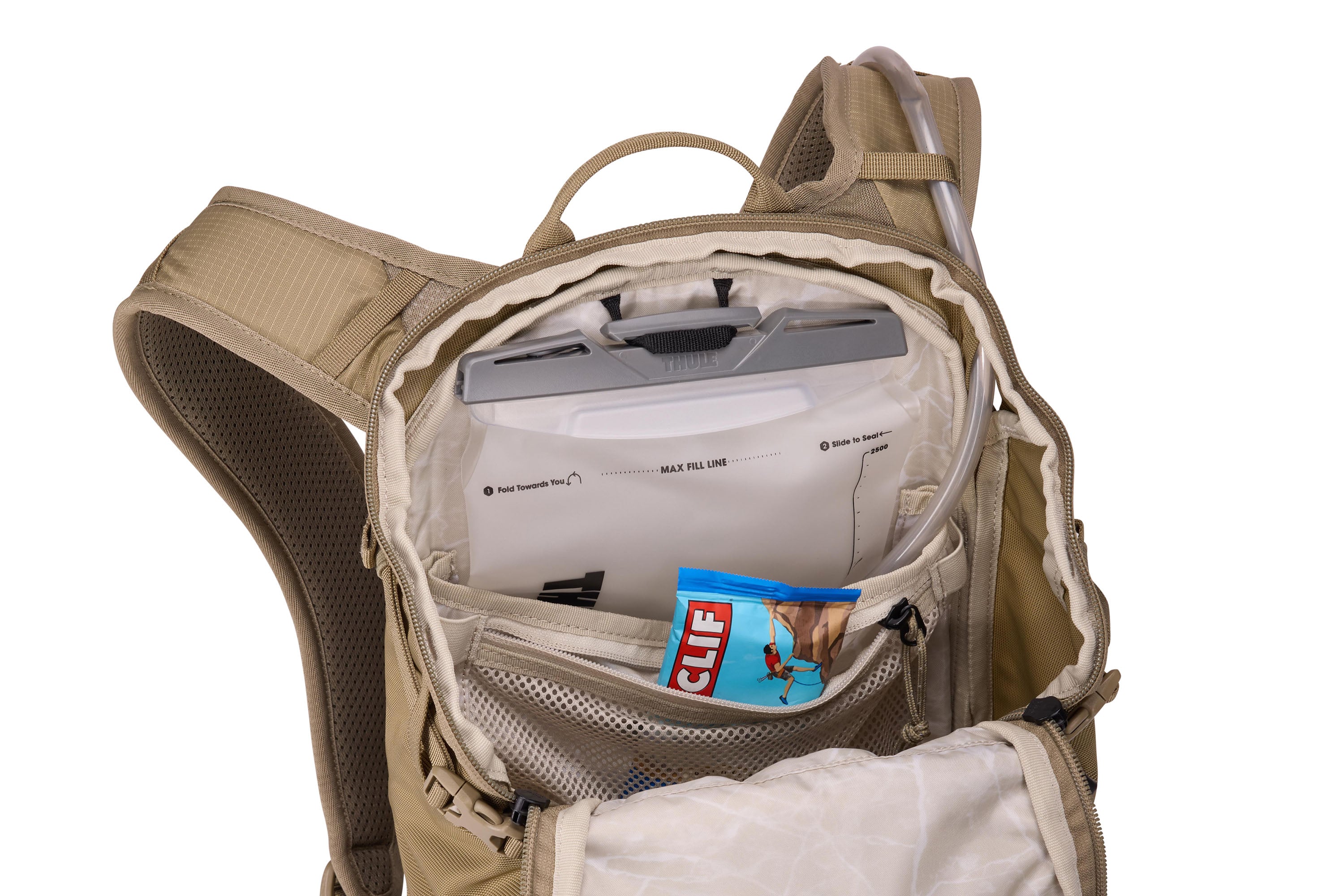 Thule AllTrail Hydration Pack 16L in Faded Khaki — interior view 3 # color_Faded Khaki