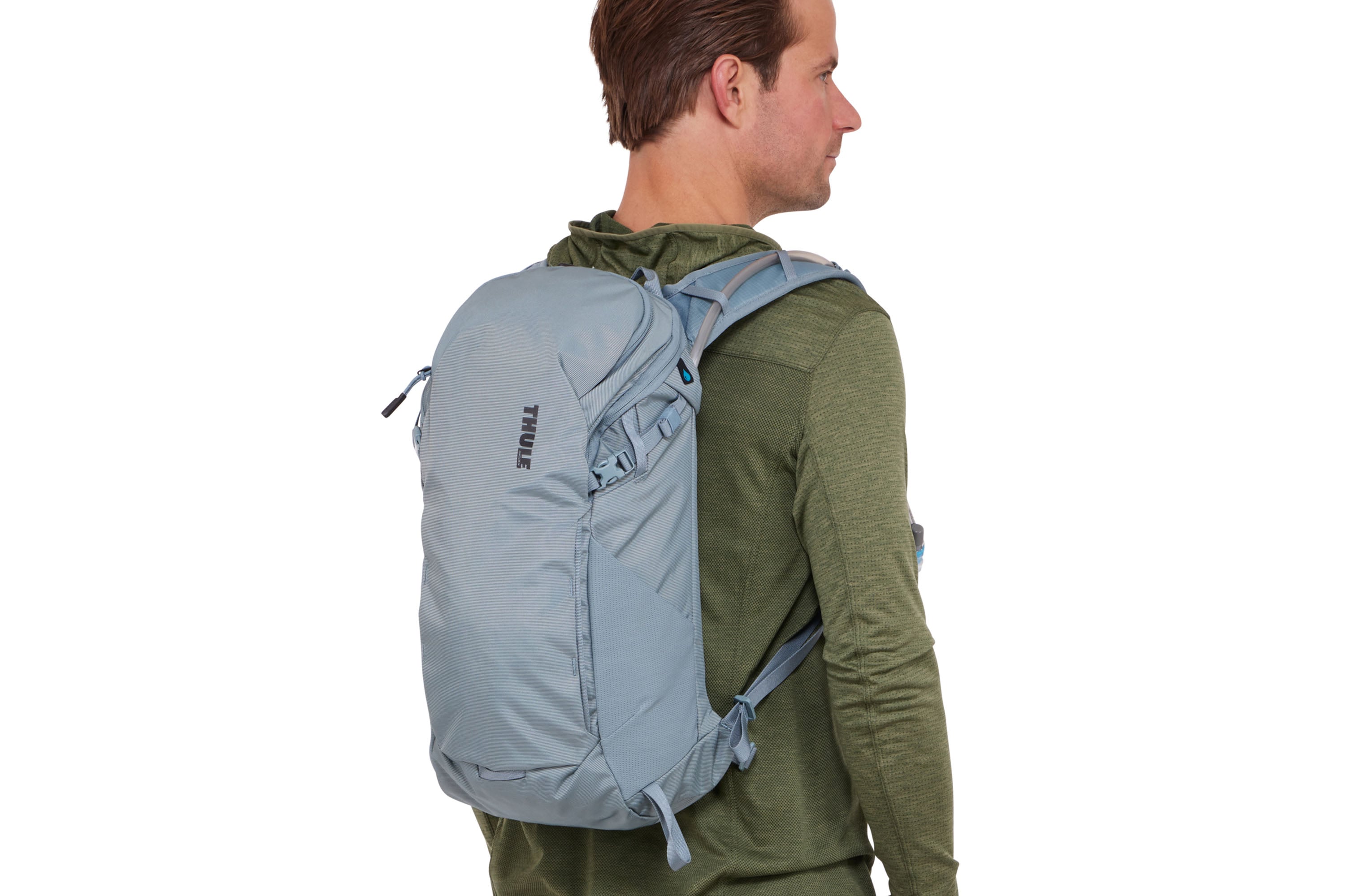 Thule AllTrail Hydration Pack 16L in Pond Blue — lifestyle 2 # color_Pond Blue