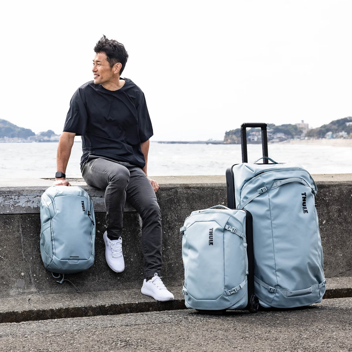 Thule Chasm Wheeled Duffel Bag 81CM/32"-110L, view 7