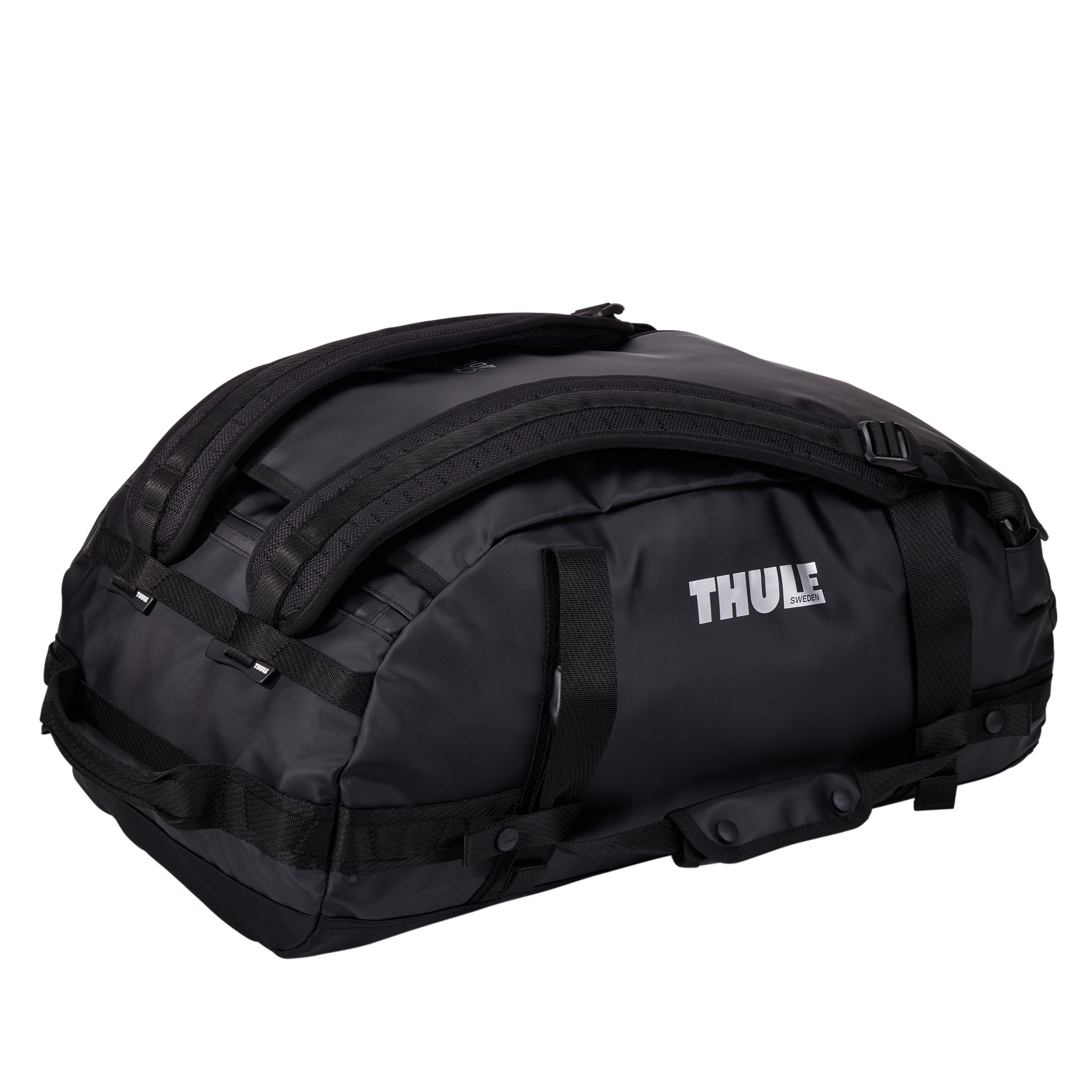 Thule Chasm 40L Duffel in Black — angle view 3 # color_Black