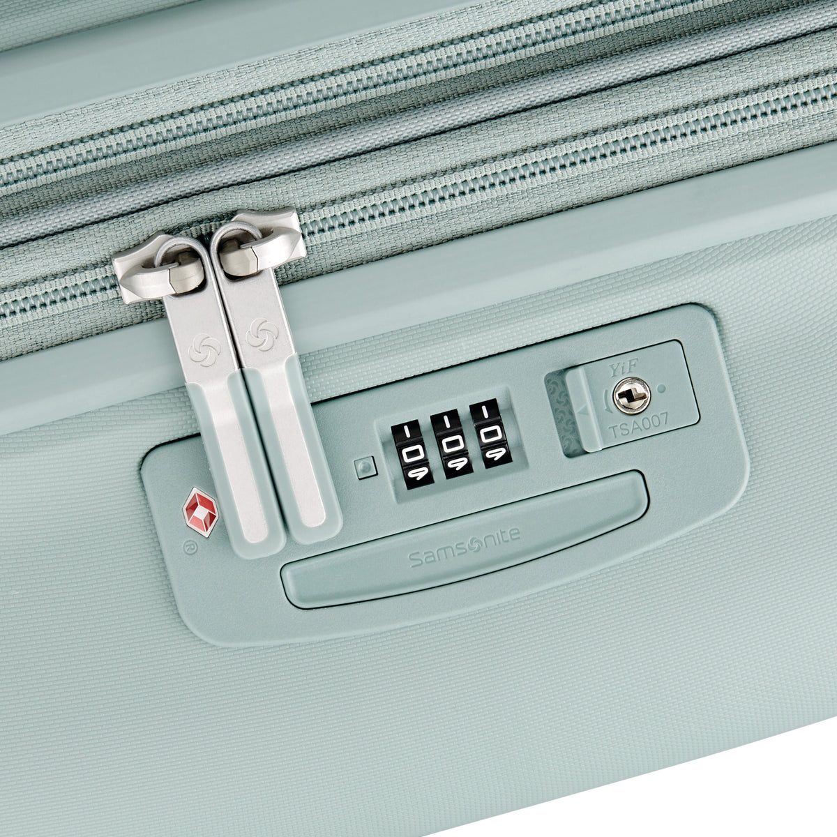 Samsonite Elevation Plus Carry-On Spinner in Cypress Green — detail view 6