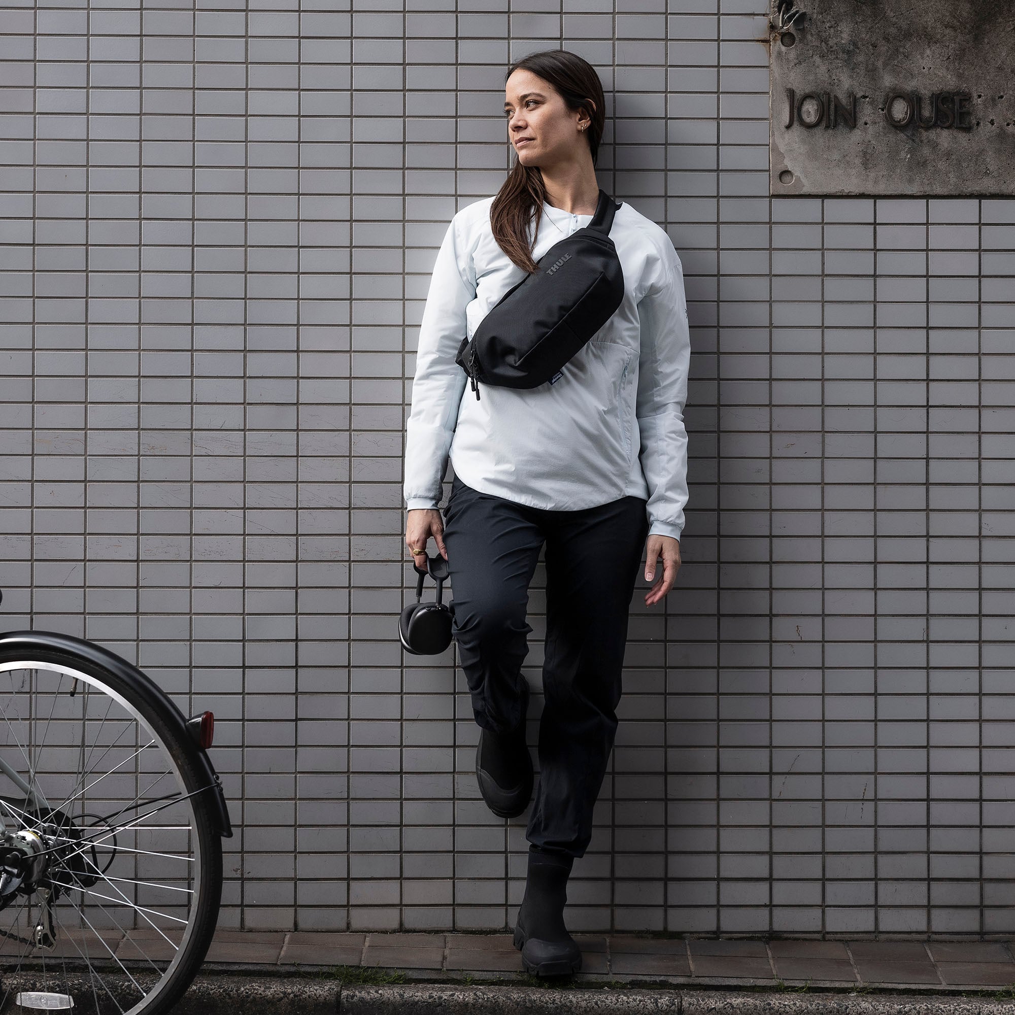 Thule Subterra Sling Bag in Dark Slate — lifestyle 2 # color_Dark Slate