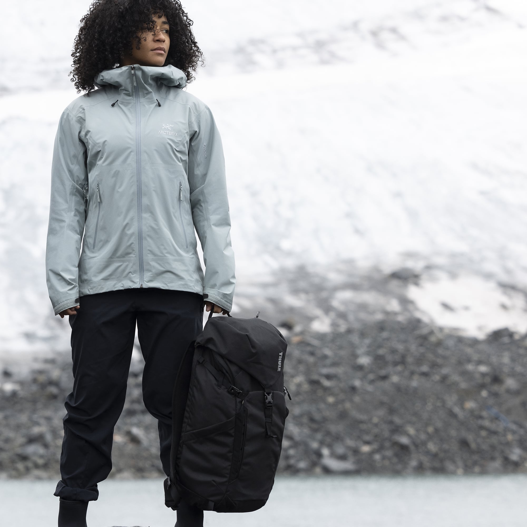 Thule AllTrail Daypack 25L — lifestyle
