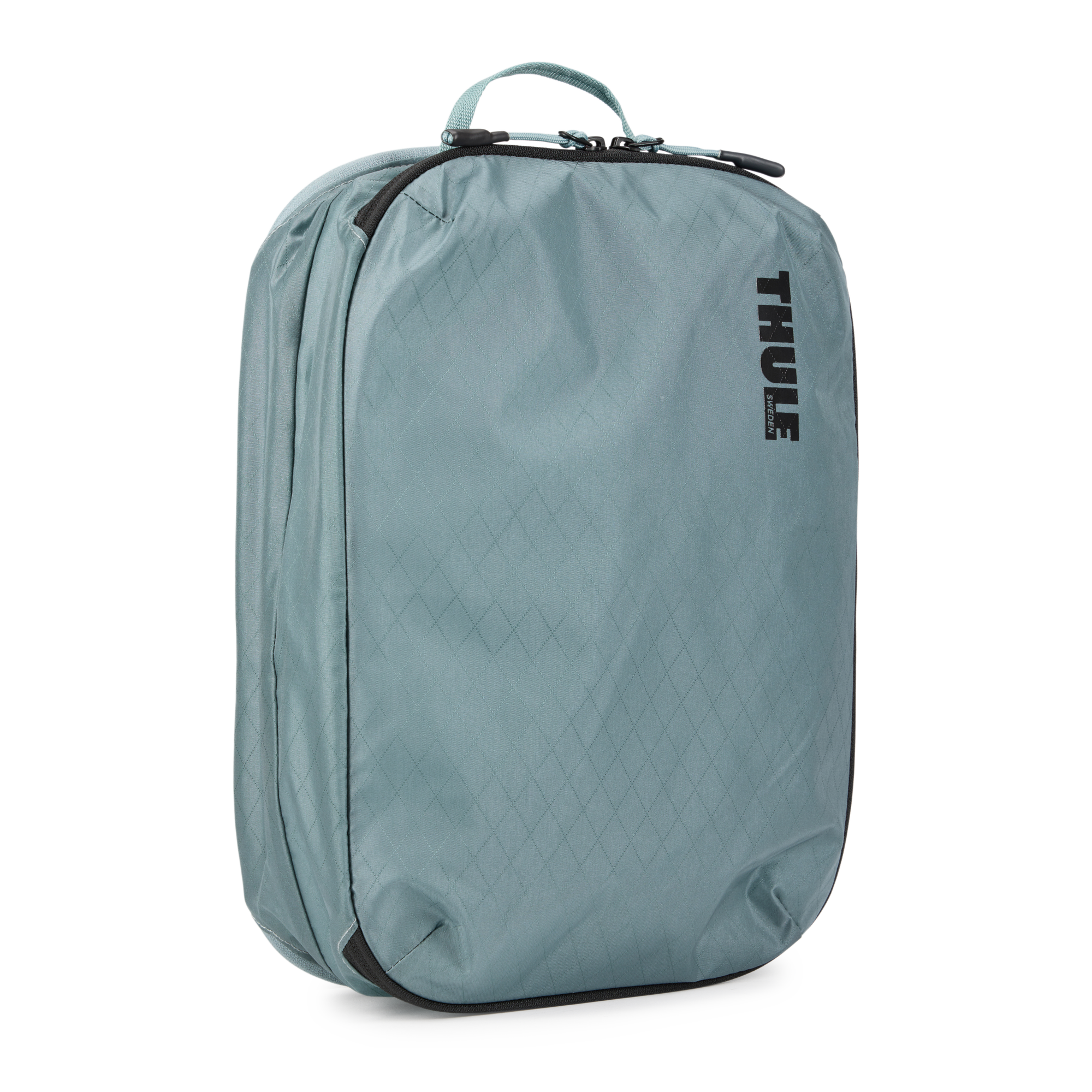 Thule Clean/dirty Packing Cube in Pond Gray — front view # color_Pond Gray