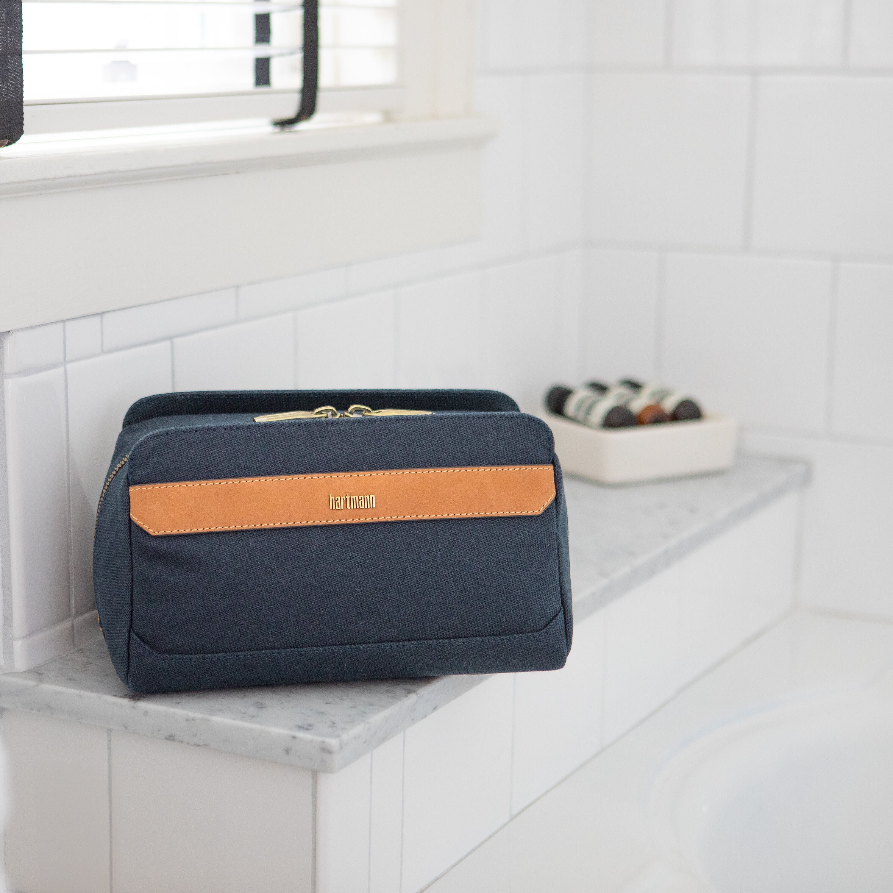 Hartmann Reserve Travel Kit in Midnight Navy — angle view 5