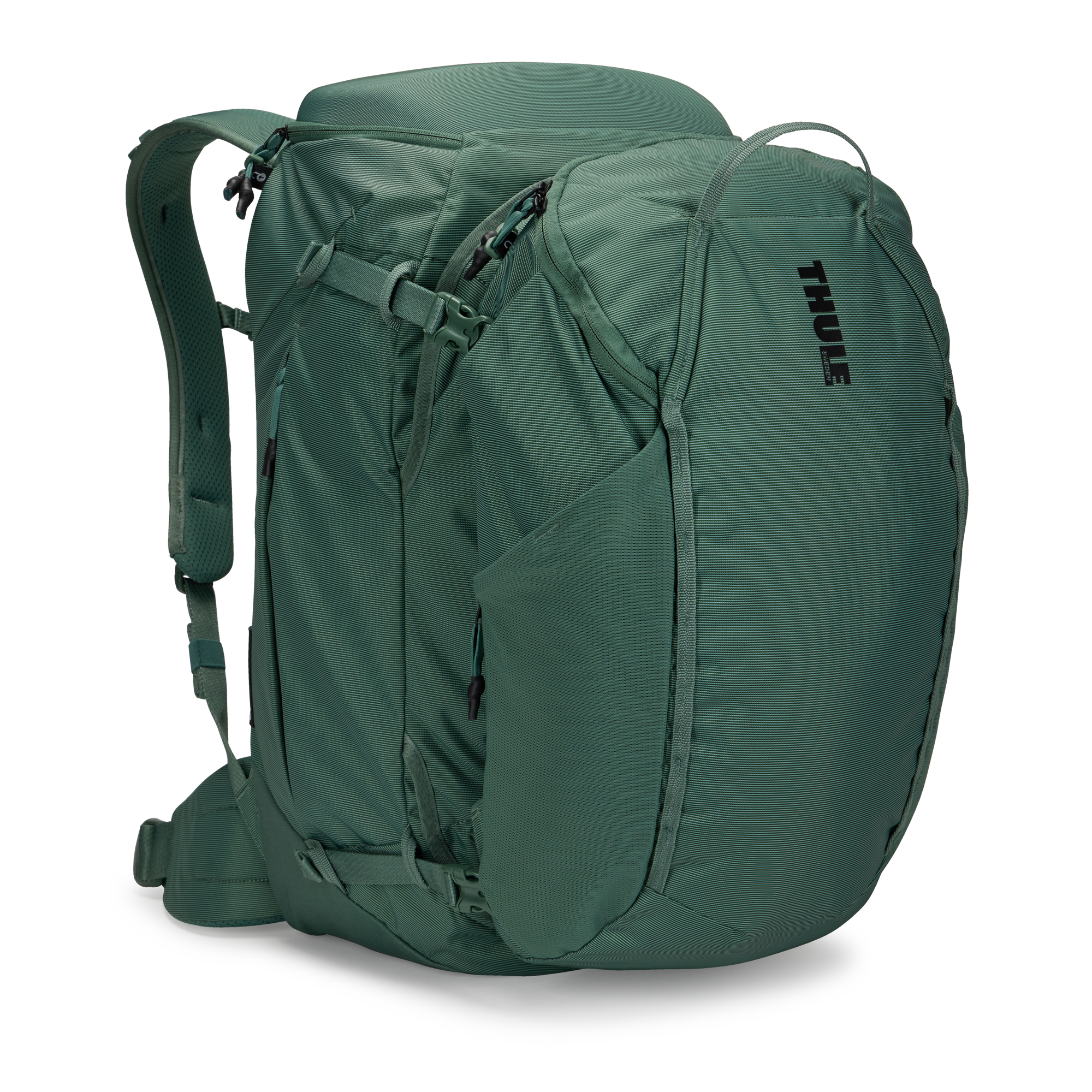 Thule Landmark 60L in Hazy Green — front view # color_Hazy Green