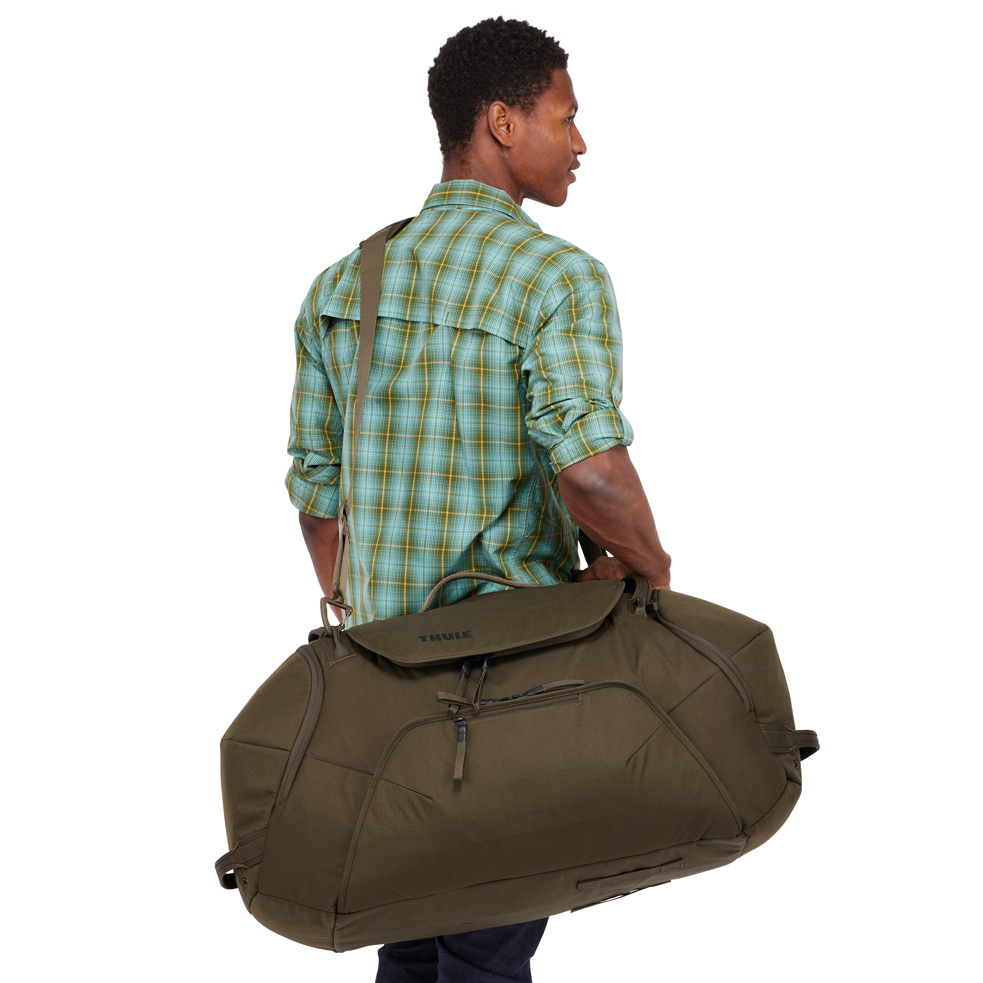 Thule RoundTrip Snow Duffel 80L in Deep Khaki — lifestyle # color_Deep Khaki