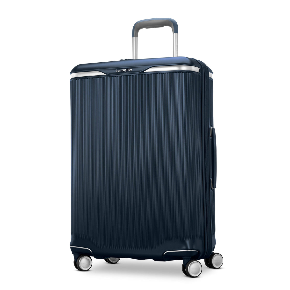 Samsonite Silhouette 18 Hard Side Spinner -Medium in Deep Navy — front view # color_Deep Navy