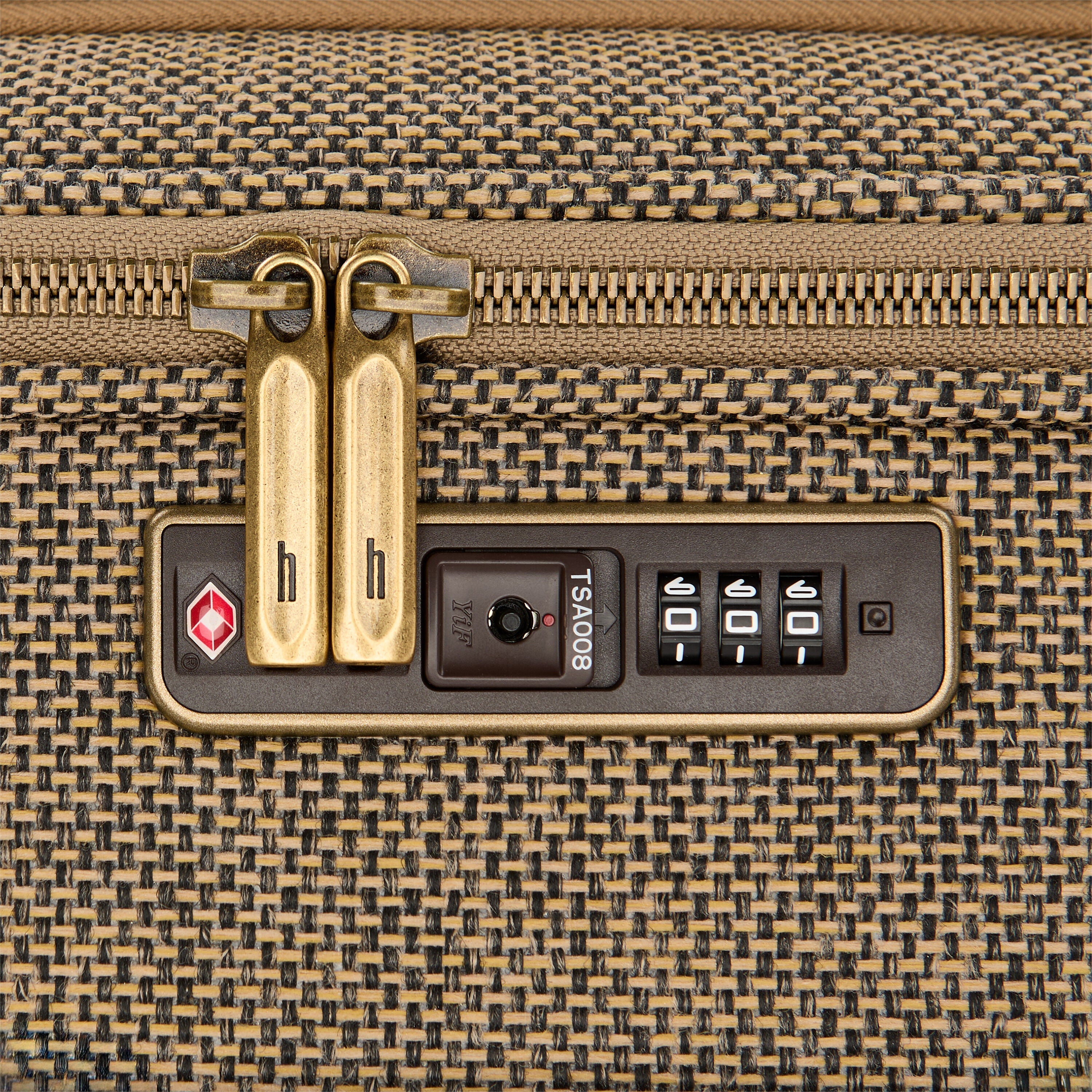 Hartmann Tweed Extended Journey Spinner in Tweed/Natural Leather — angle view 3