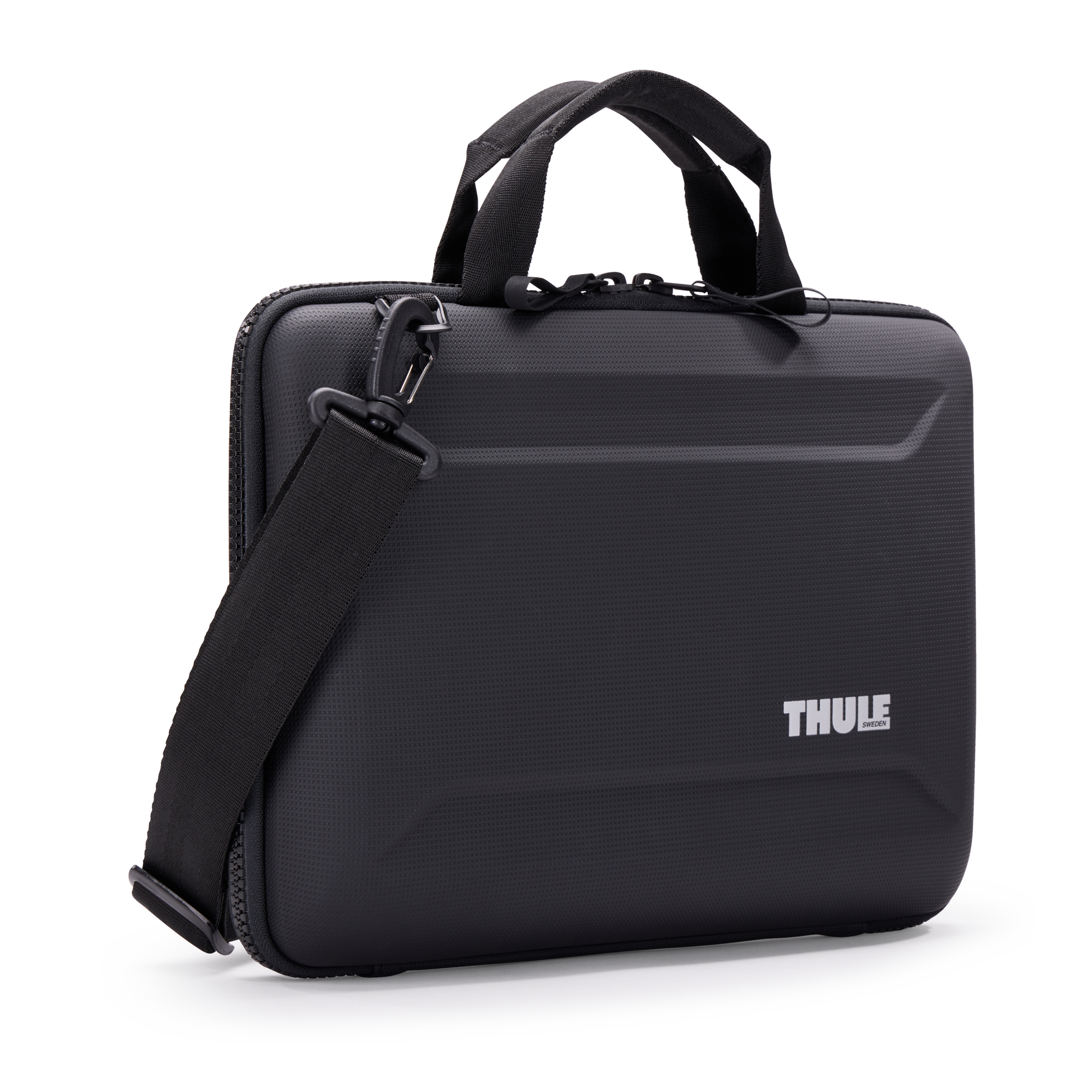 Thule Gauntlet MacBook Pro Attaché 14" in Black — front view # color_Black