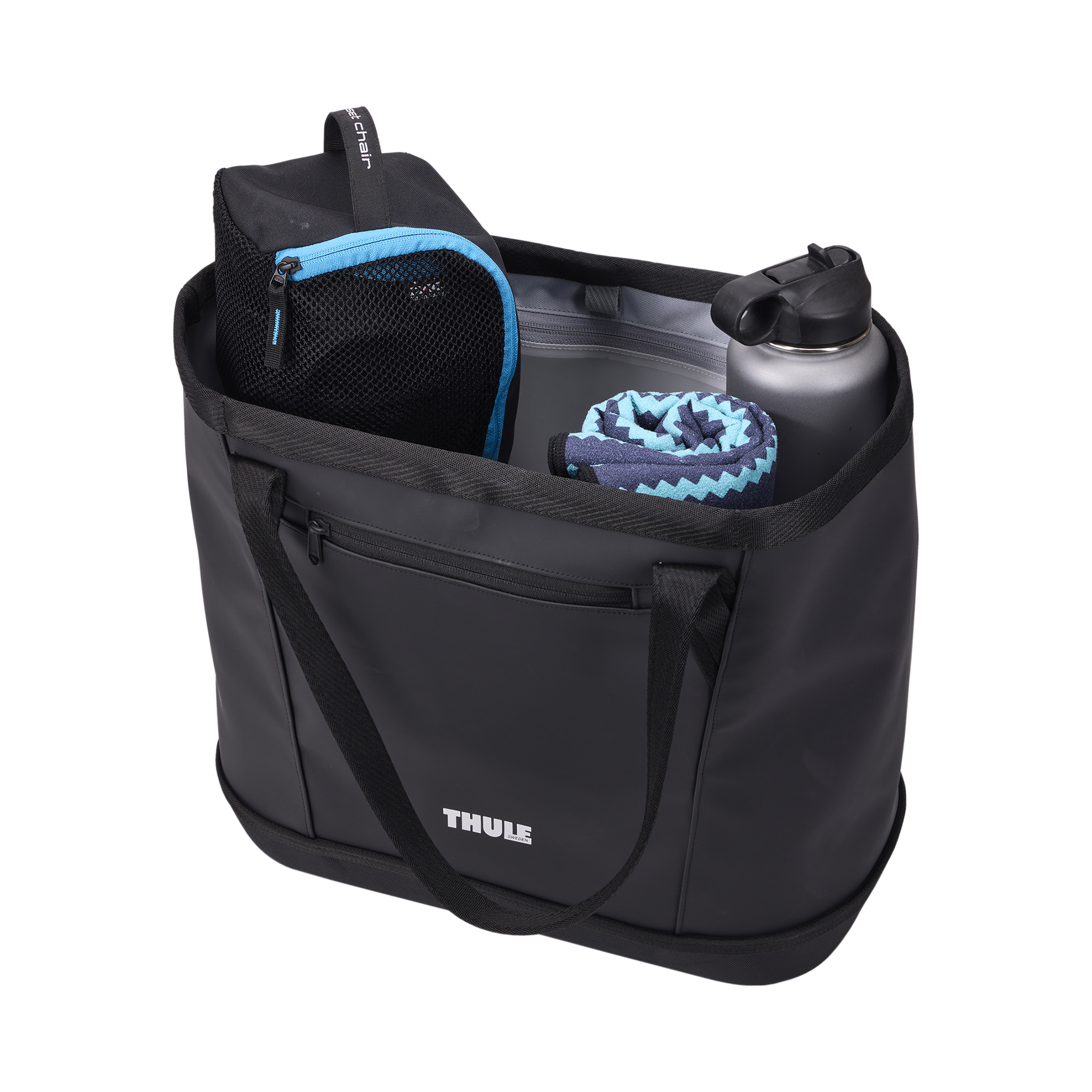 Thule Chasm Gear Tote 30L in Black — interior view # color_Black