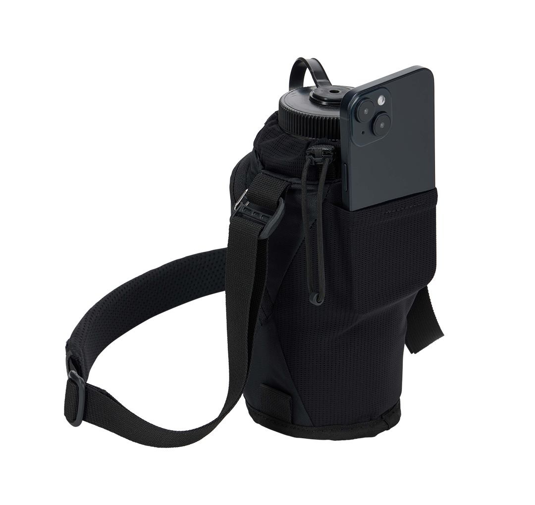 Thule EnRoute Water Bottle Holder in Black — angle view 2 # color_Black
