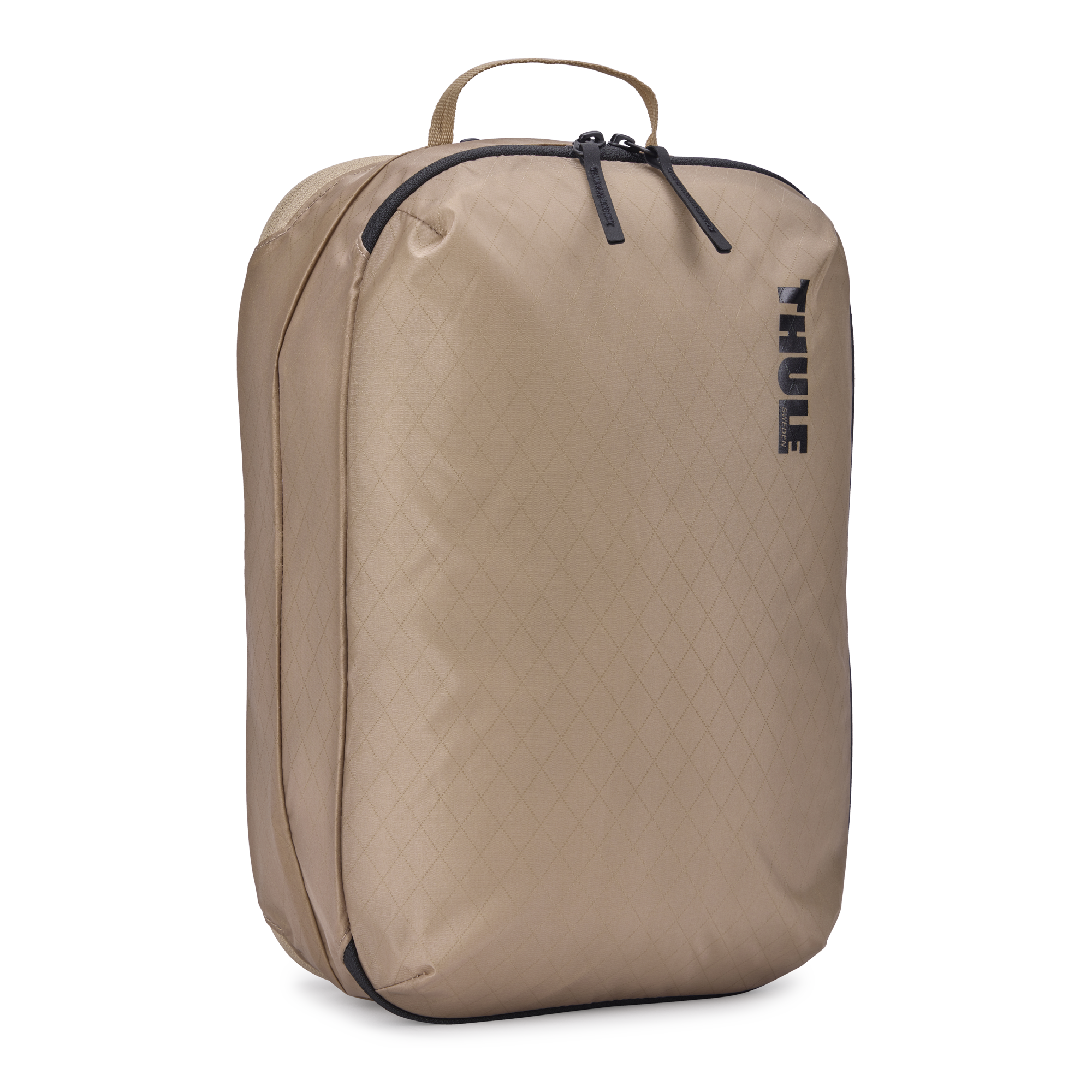 Thule Clean/dirty Packing Cube in Gentle Beige — front view # color_Gentle Beige