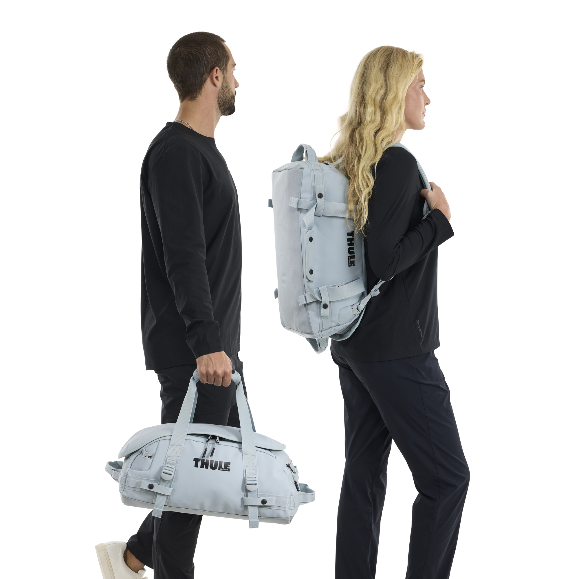 Thule Chasm 30L Duffel in Soft Blue — lifestyle # color_Soft Blue