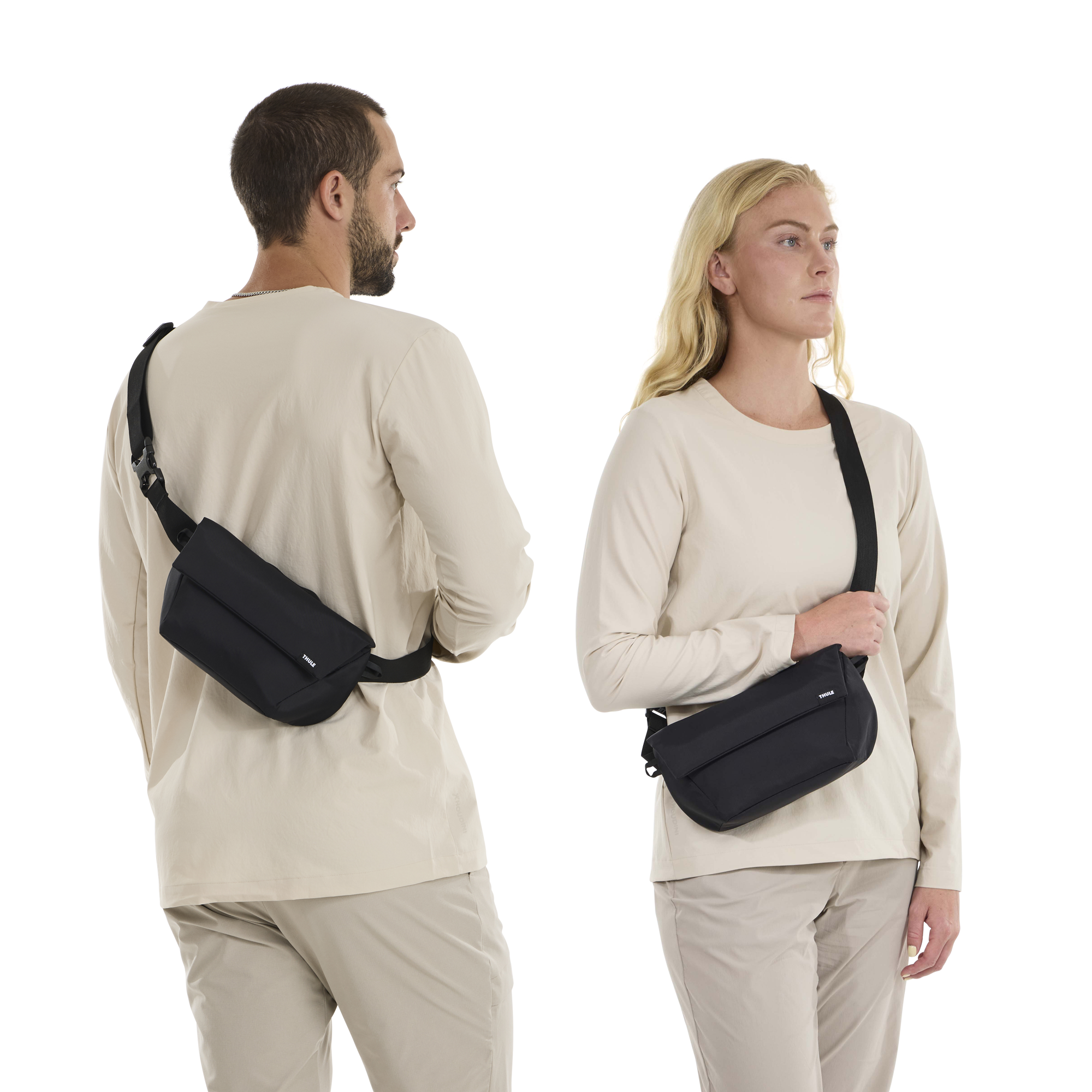 Thule EnRoute Sling Bag 2L in Black — lifestyle # color_Black