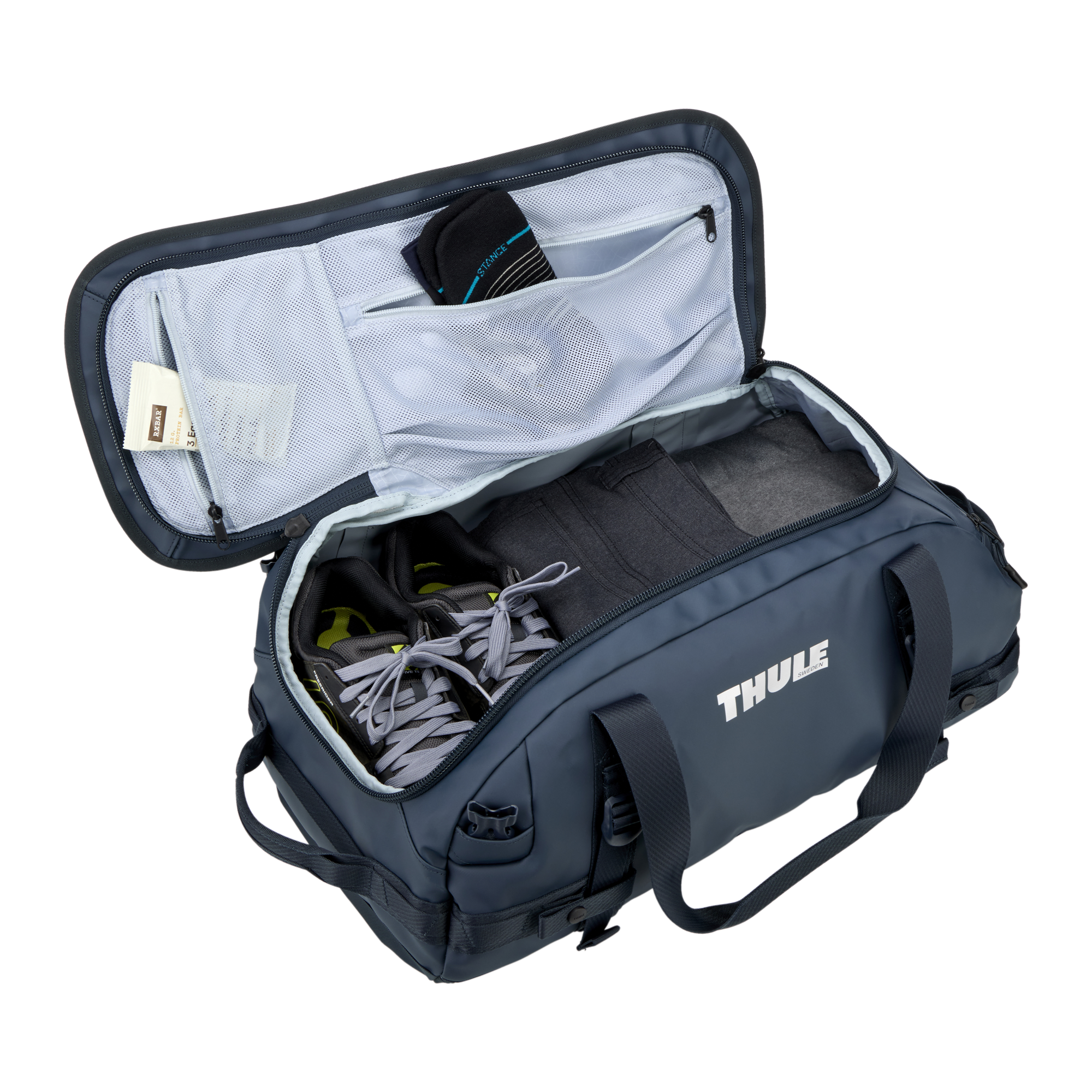 Thule Chasm 40L Duffel in Darkest Blue — interior view # color_Darkest Blue