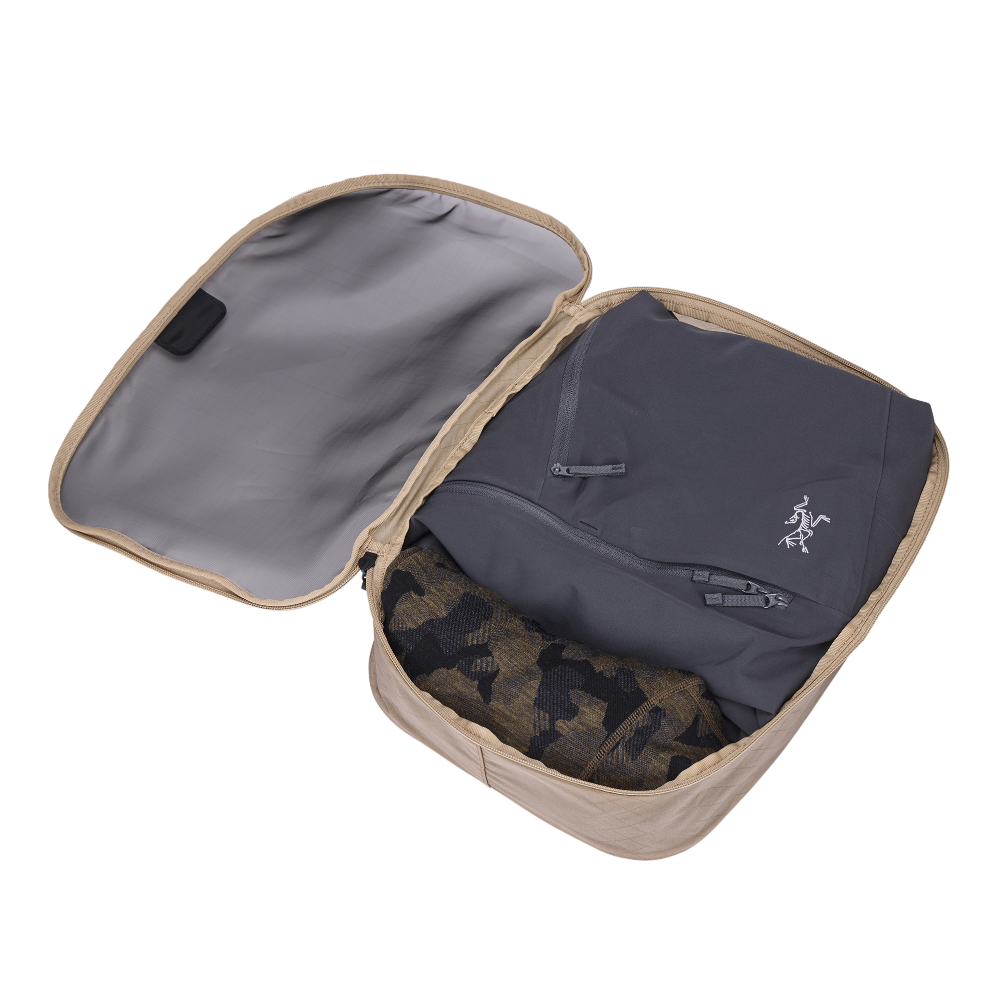 Thule Packing Cube Medium in Gentle Beige — interior view # color_Gentle Beige