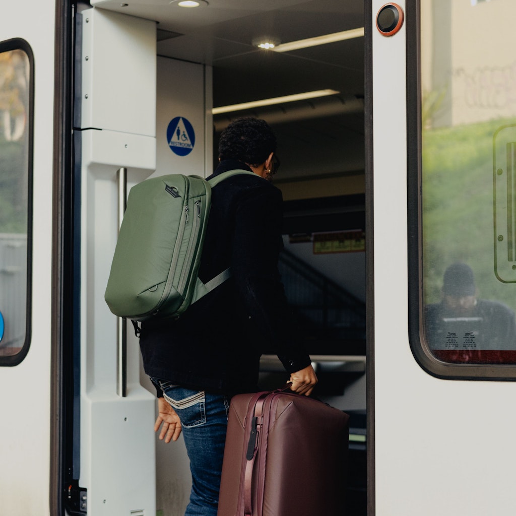 Peak Design Travel Backpack 20L in Sage — lifestyle 3