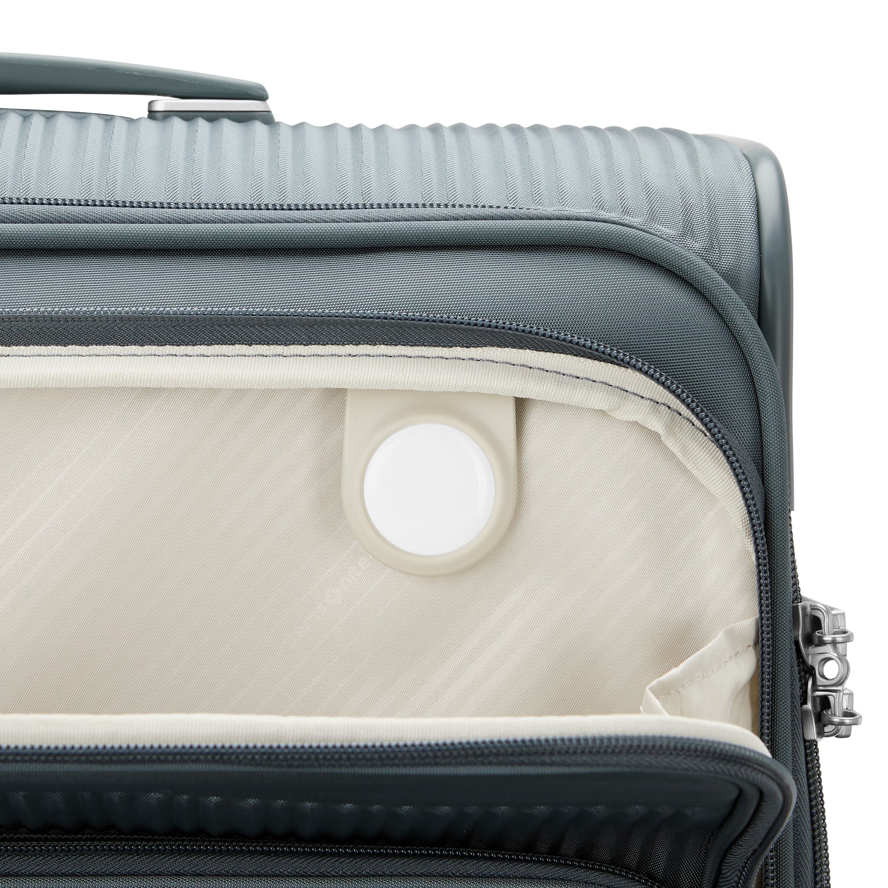 Samsonite Silhouette 18 Softside Spinner - Medium image 4