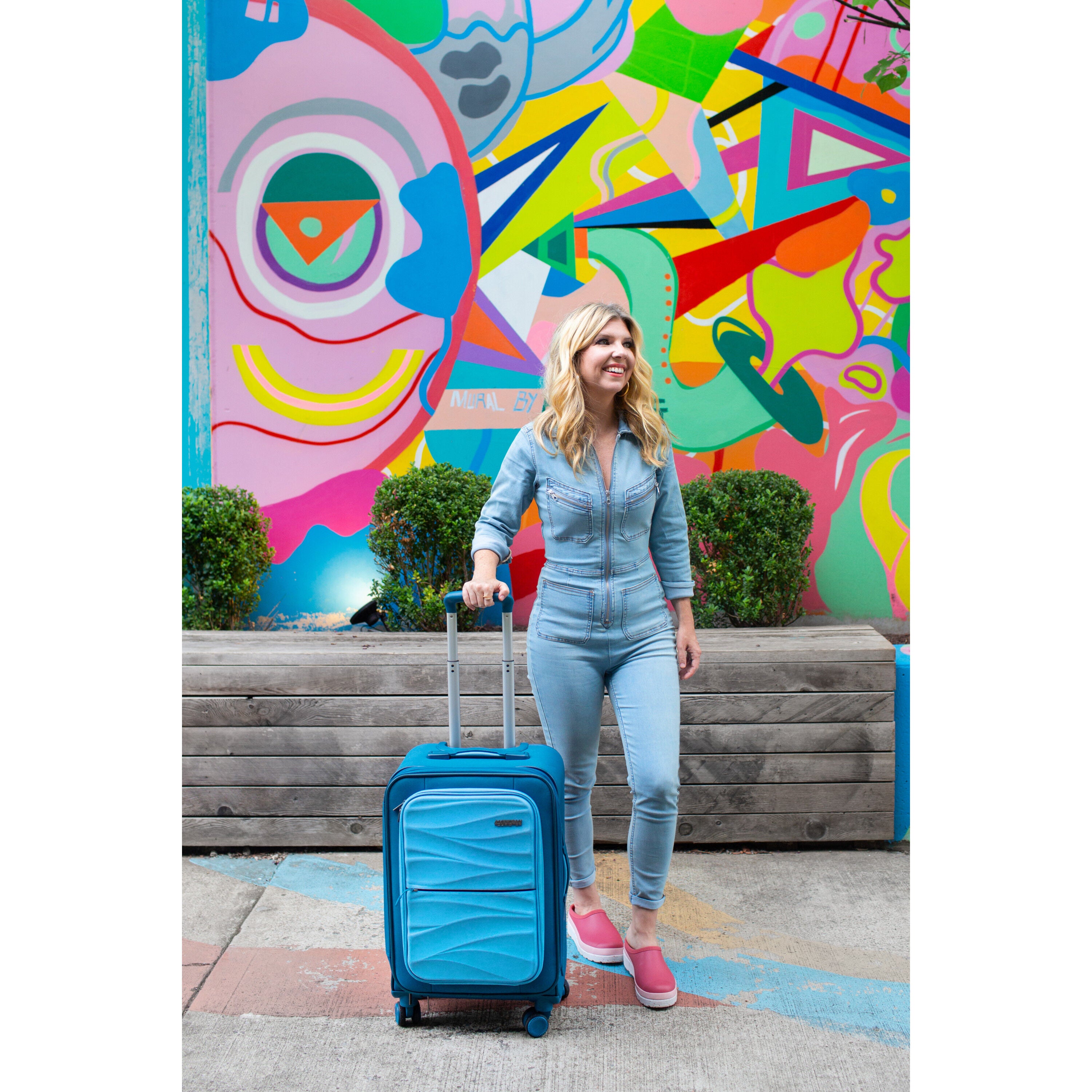 American Tourister Cascade 20" Spinner, view 8