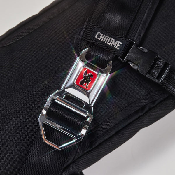 Chrome Industries Seatbelt Buckle (Large 2 inch) – buckle fastened on a black bag strap