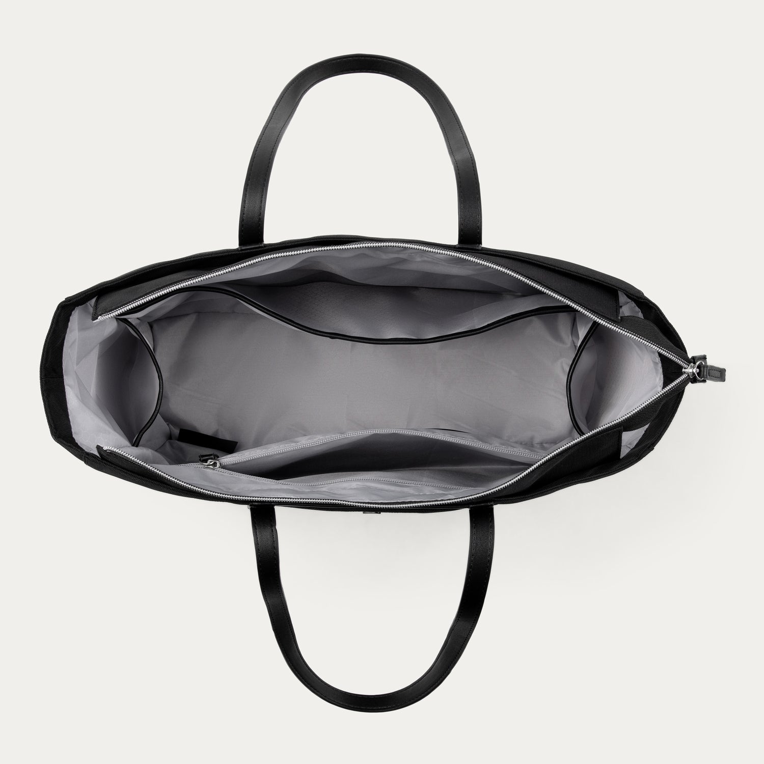 Travelpro Maxlite Women’s Tote in Black — interior view