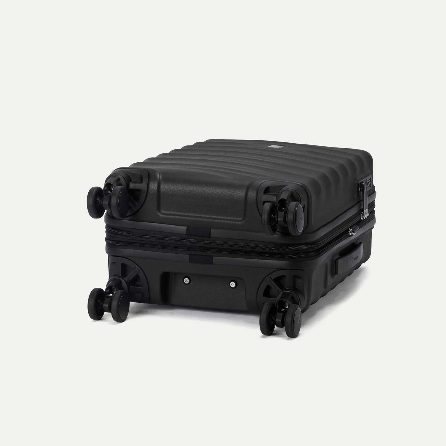 Travelpro Maxlite Air V2 Compact Carry-On Hardside Spinner in Black — interior view