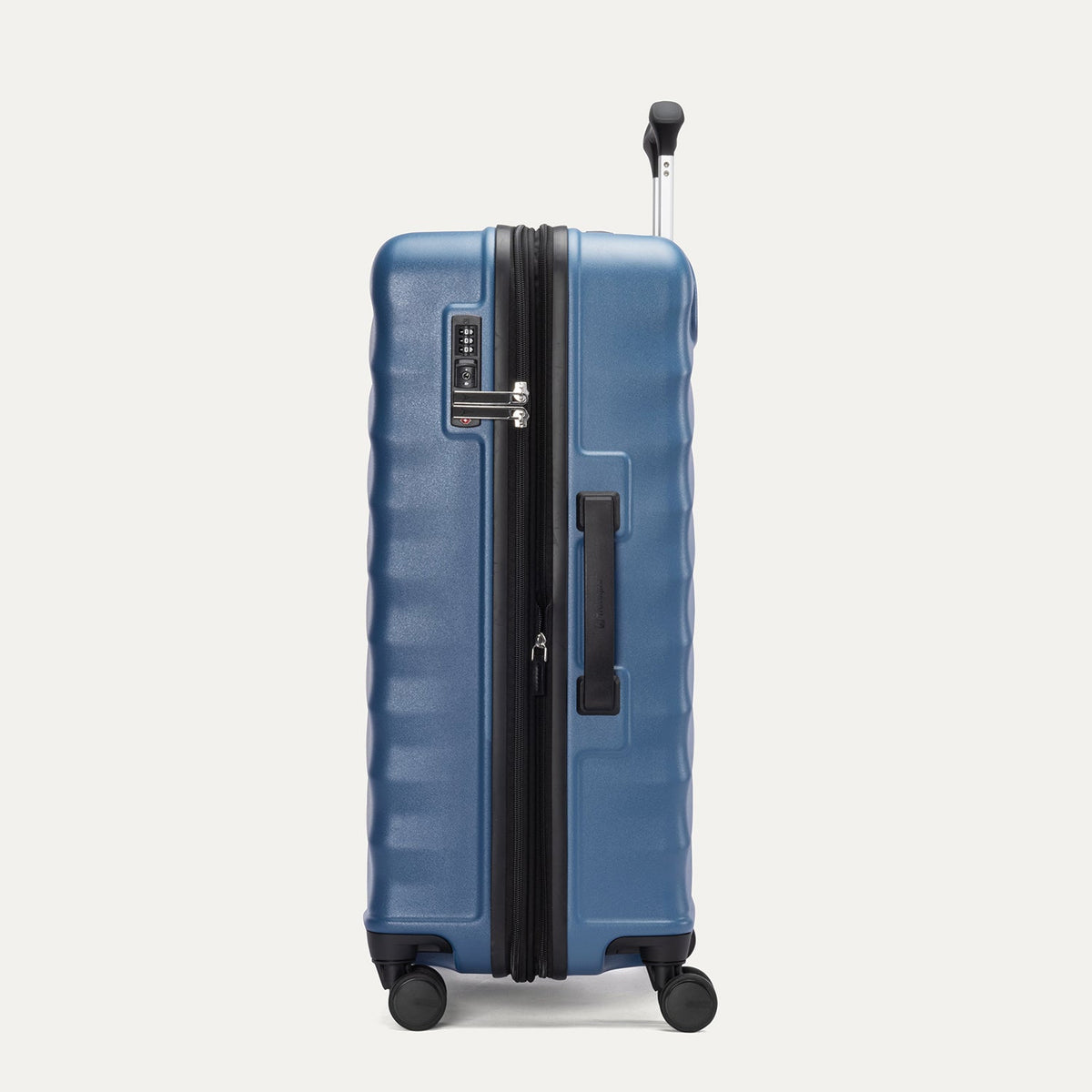TravelPro Maxlite Air V2 Medium Check-In Hardside Spinner in Ensign Blue — angle view 2