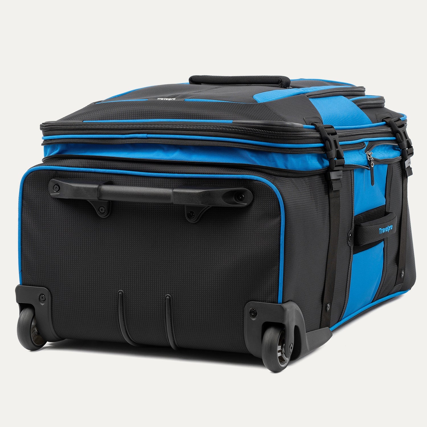 Travelpro Bold By Travelpro 28" Check-In Expandable Rollaboard in Blue Black — interior view