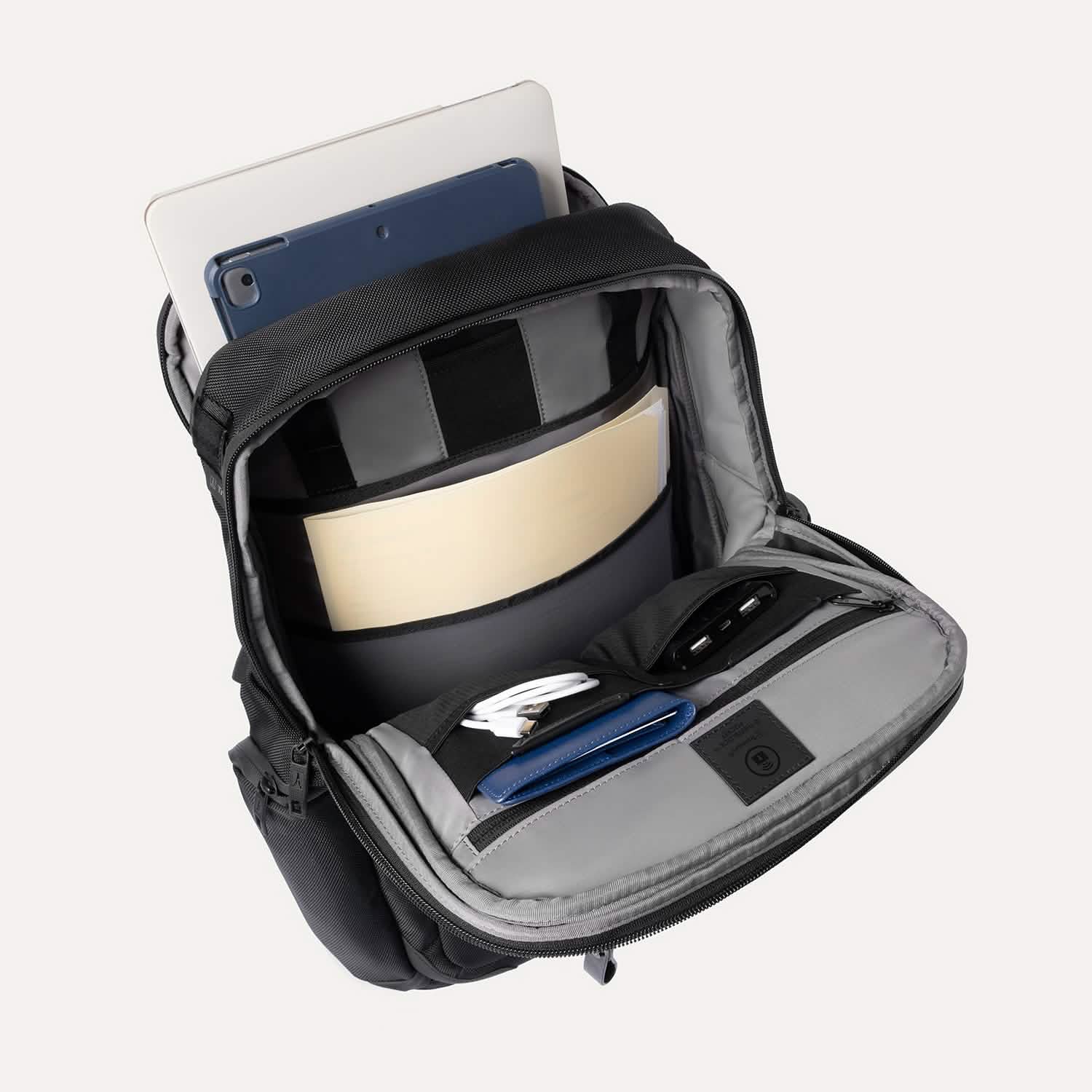 Travelpro Altitude Medium Expandable Laptop Backpack 25-30L in Aviator Navy — interior view