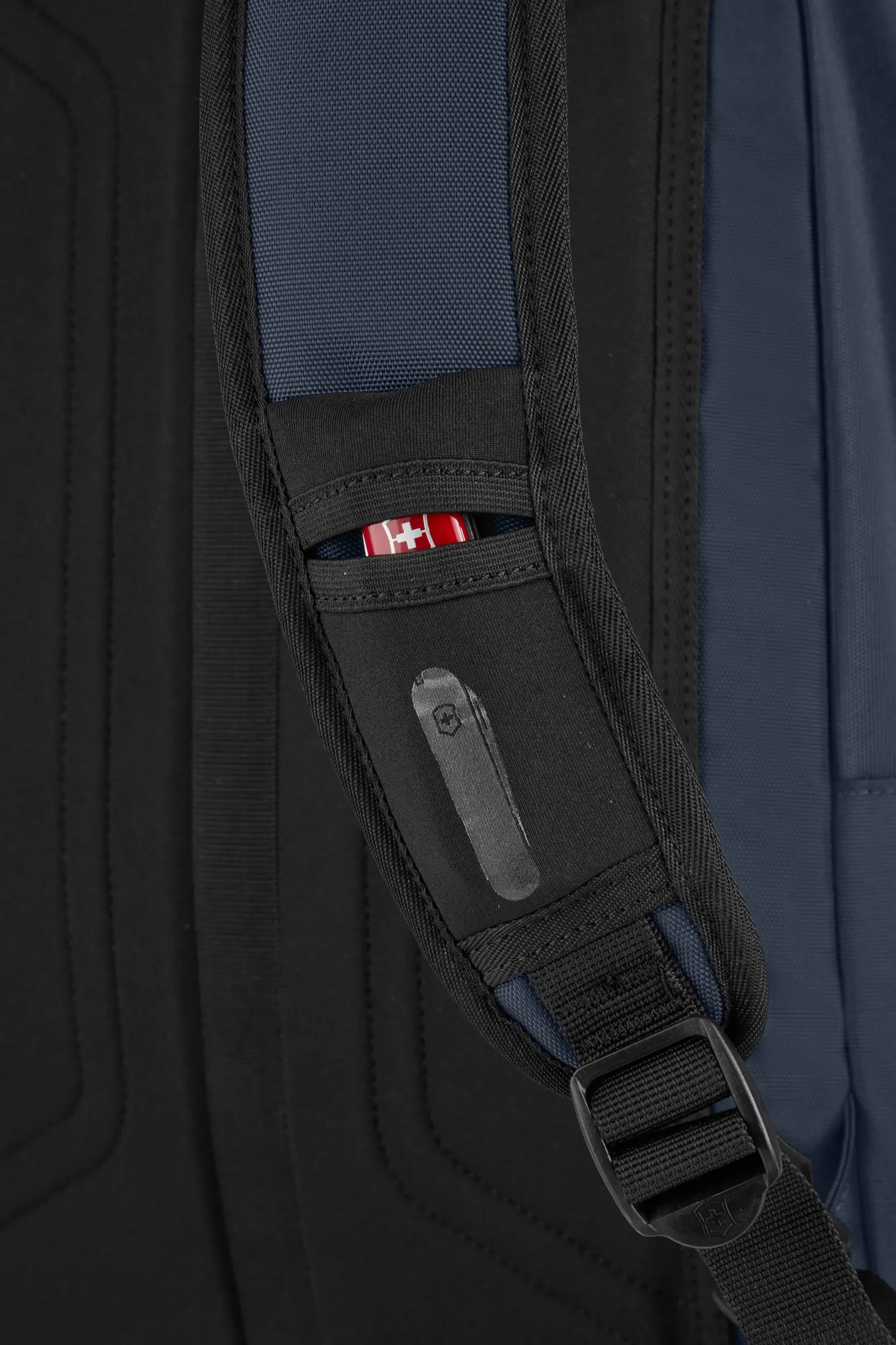 Victorinox Altmont Original Standard Backpack, view 7