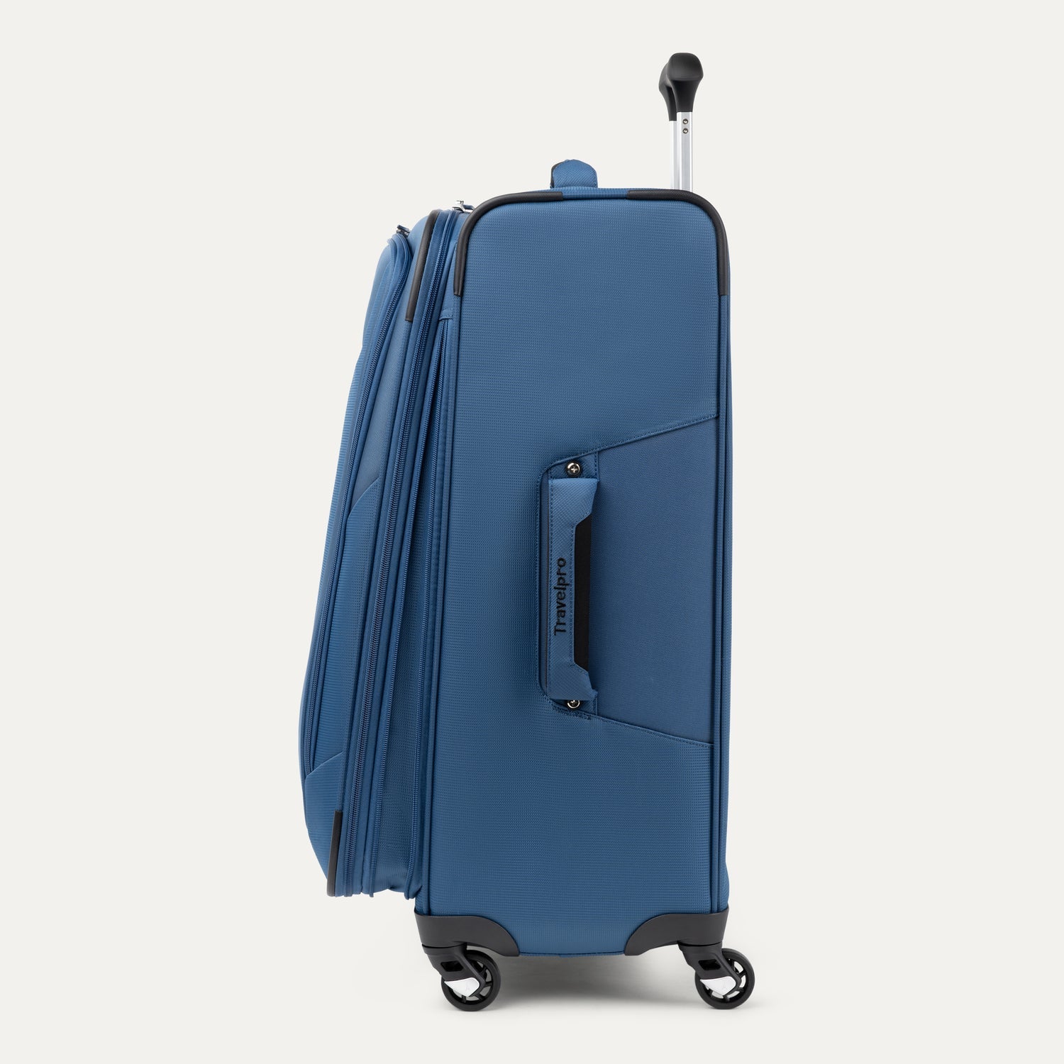 Travelpro Maxlite 5 25" Expandable Spinner image 2