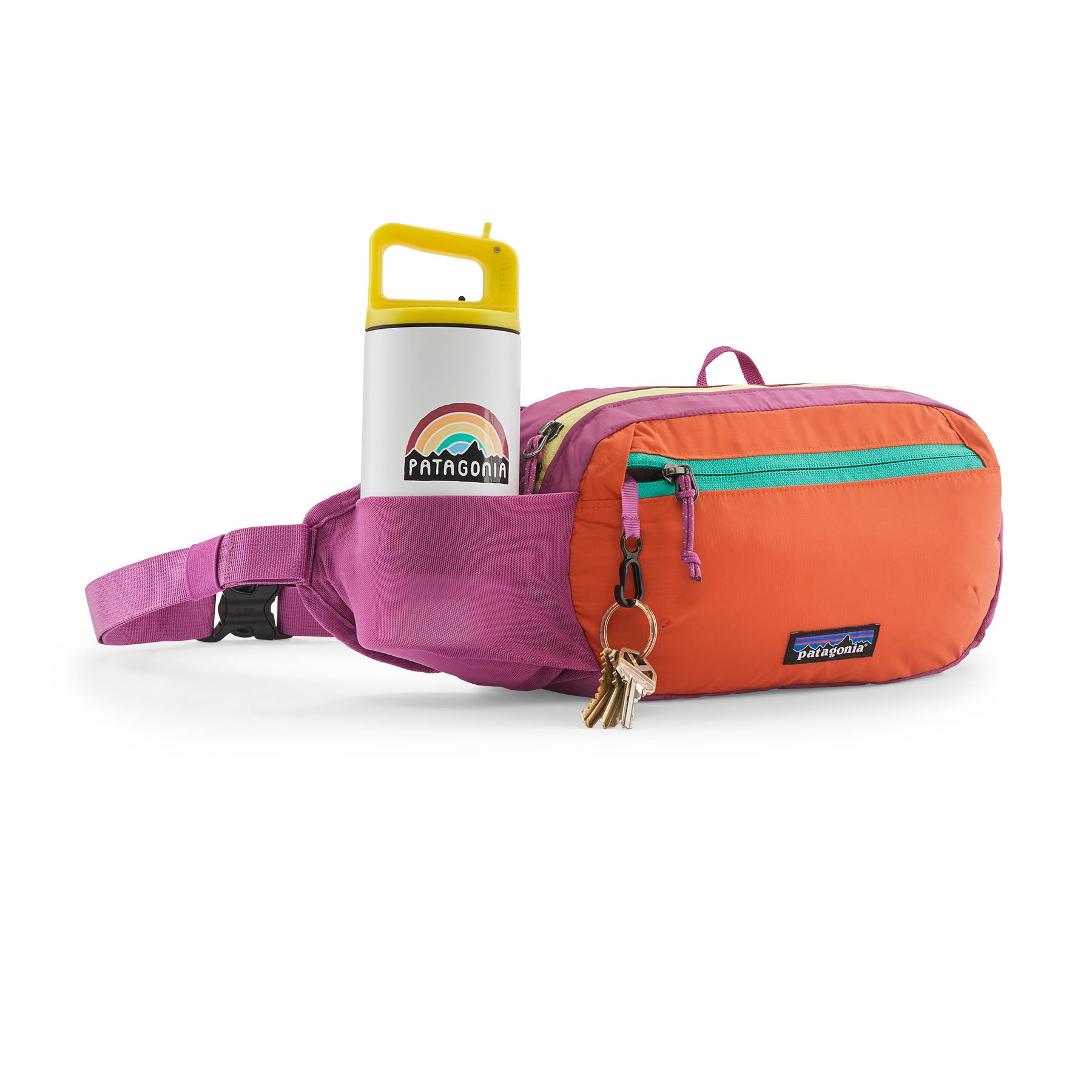 Patagonia Terravia Hip Pack 4L in Faded Magenta — detail view 2