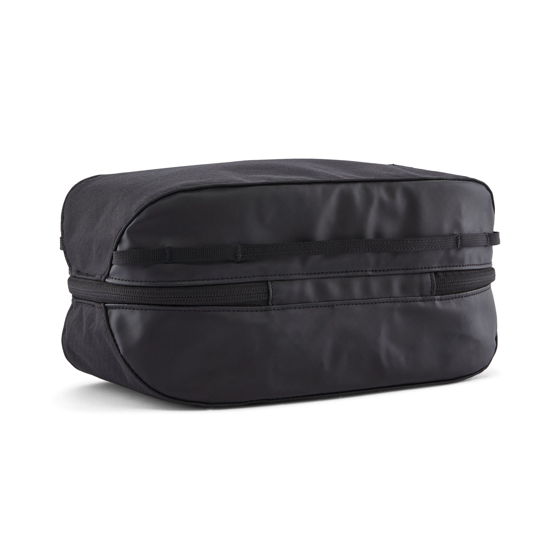 Patagonia Black Hole Cube 6L in Black — back view