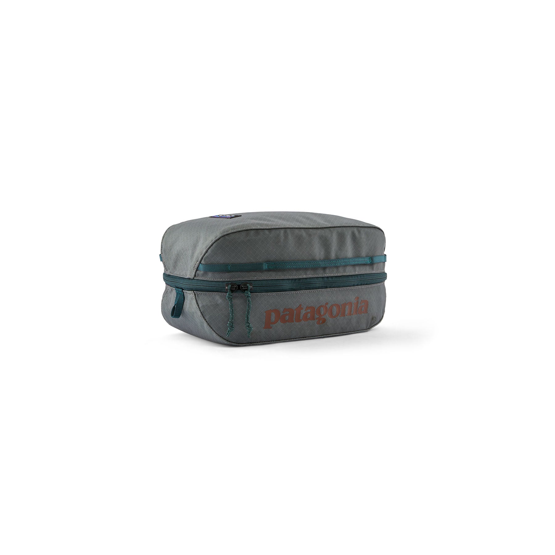 Patagonia Black Hole Cube 6L in Noble Grey — front view
